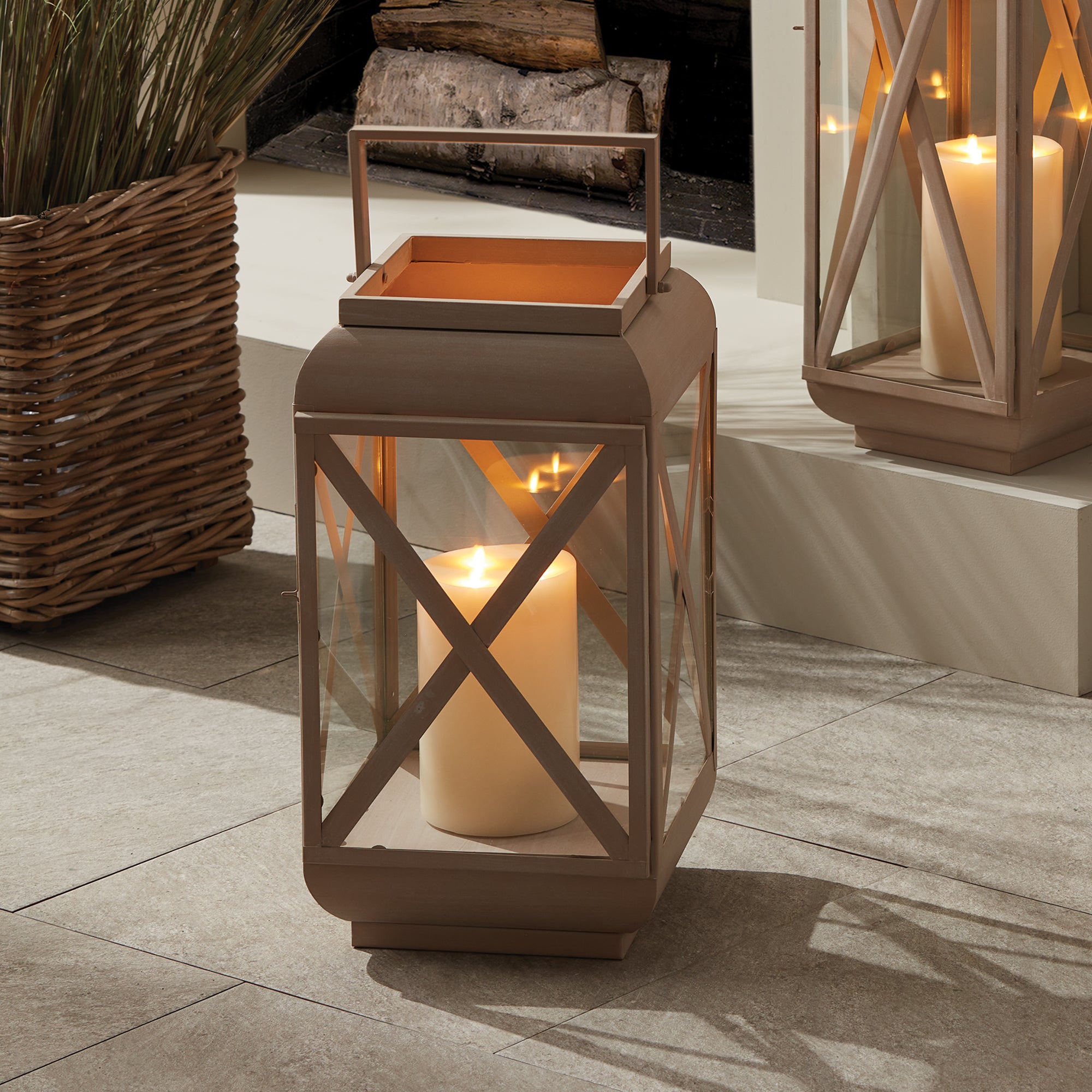 Pira Outdoor Lantern Large