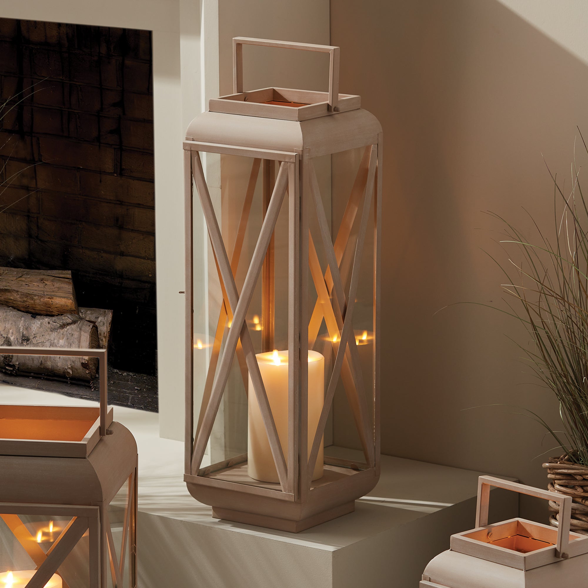 Pira Outdoor Lantern Large