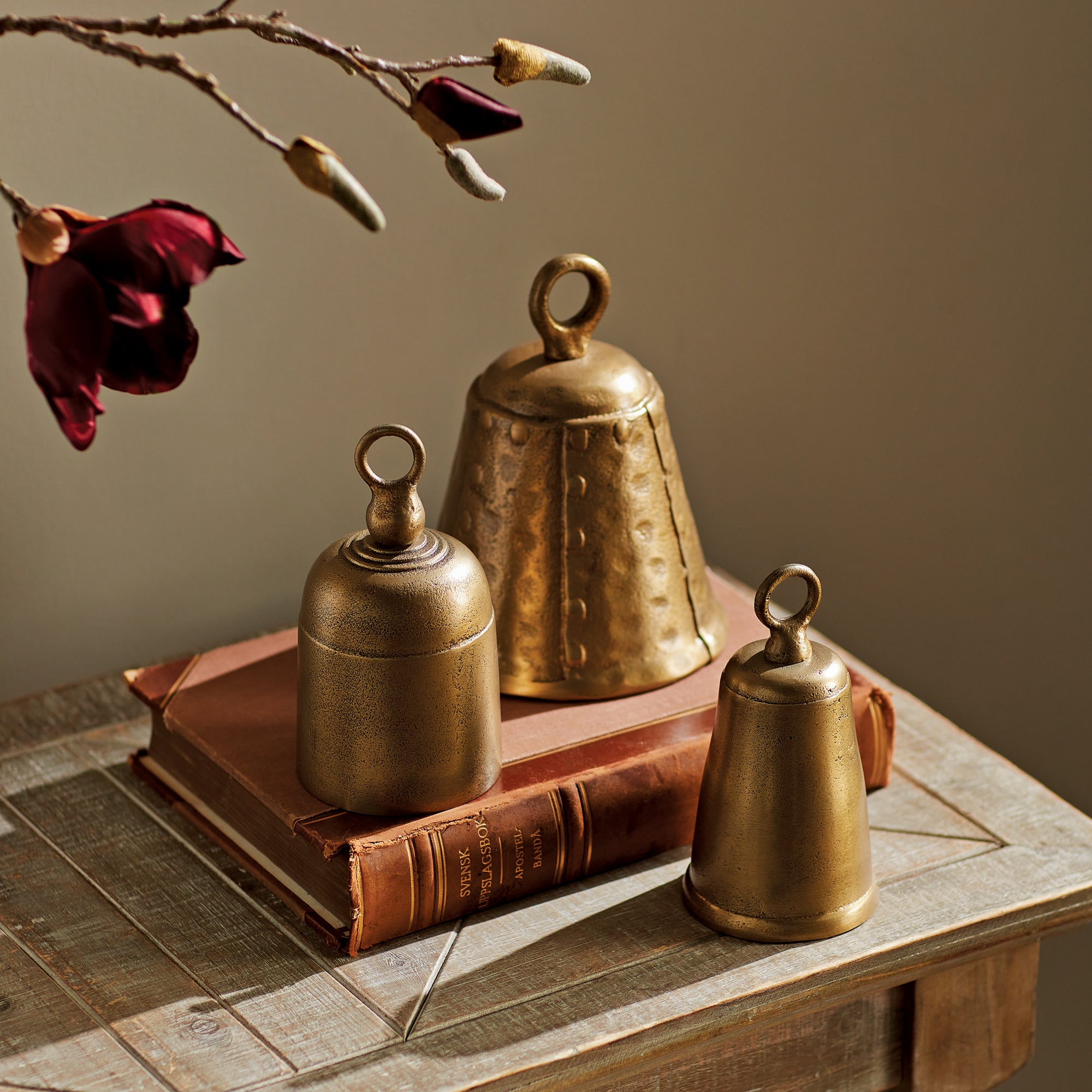 Noel Grande Bells Set of 3