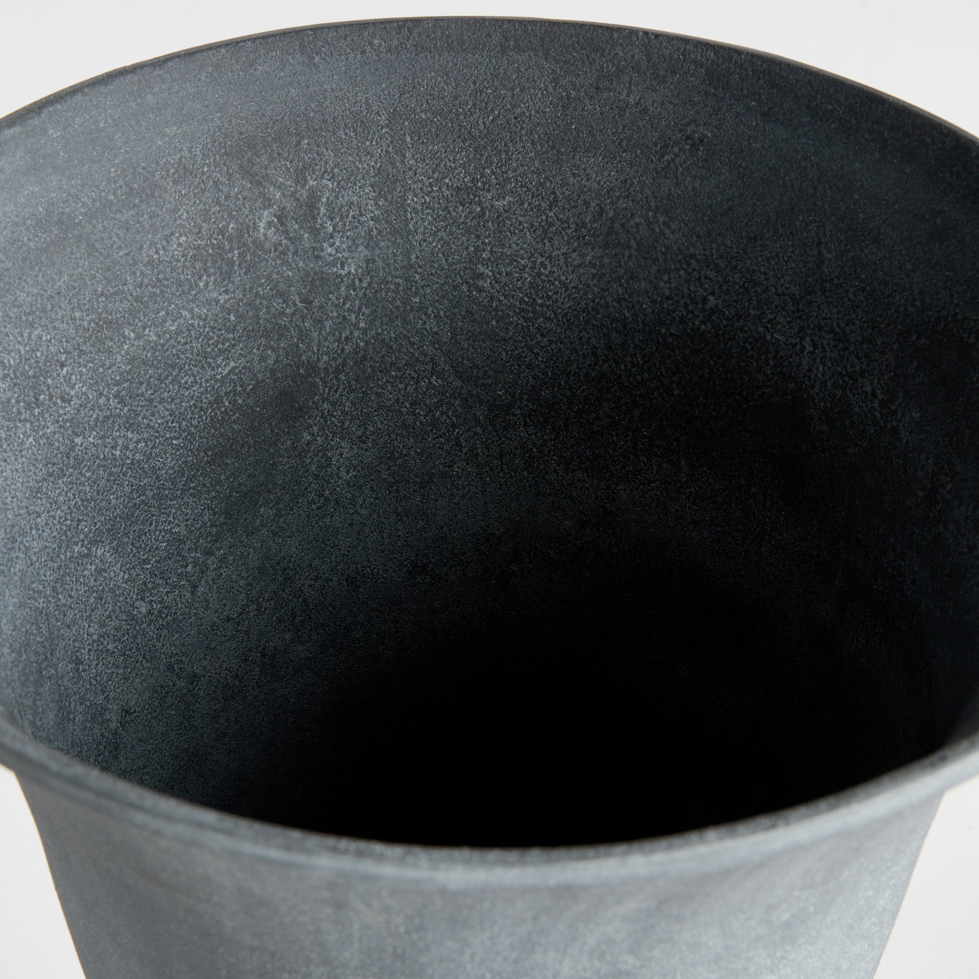 Tezza Footed Urn