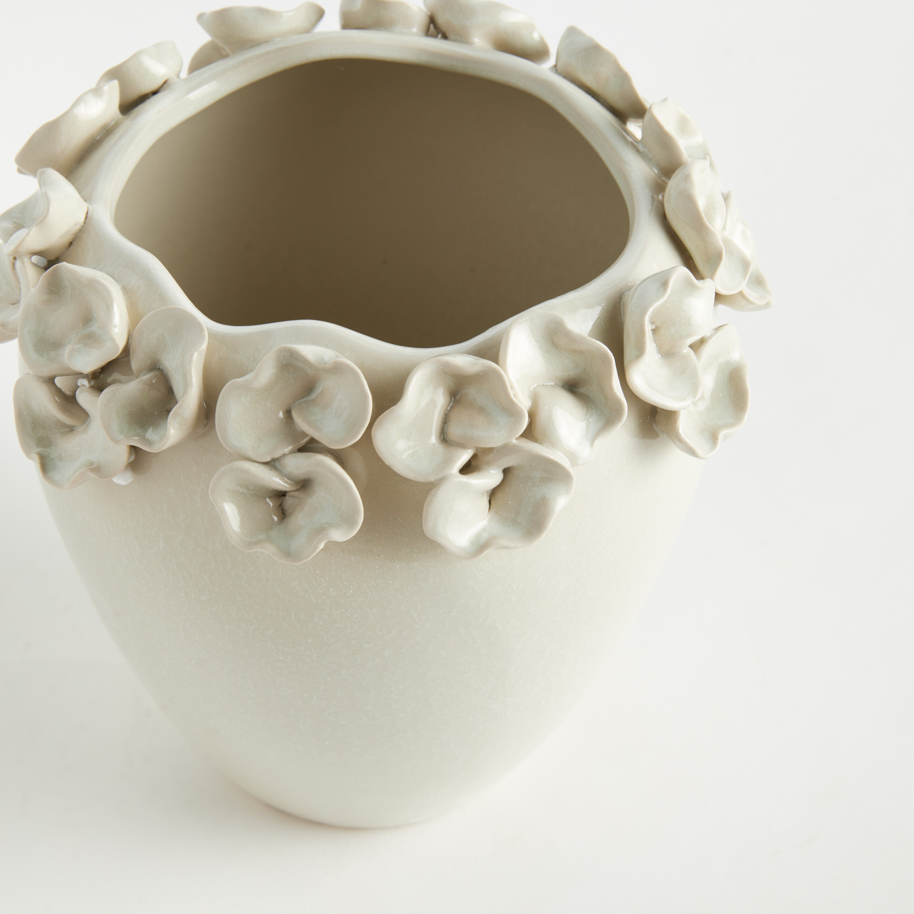 Dainty Fleur Vase