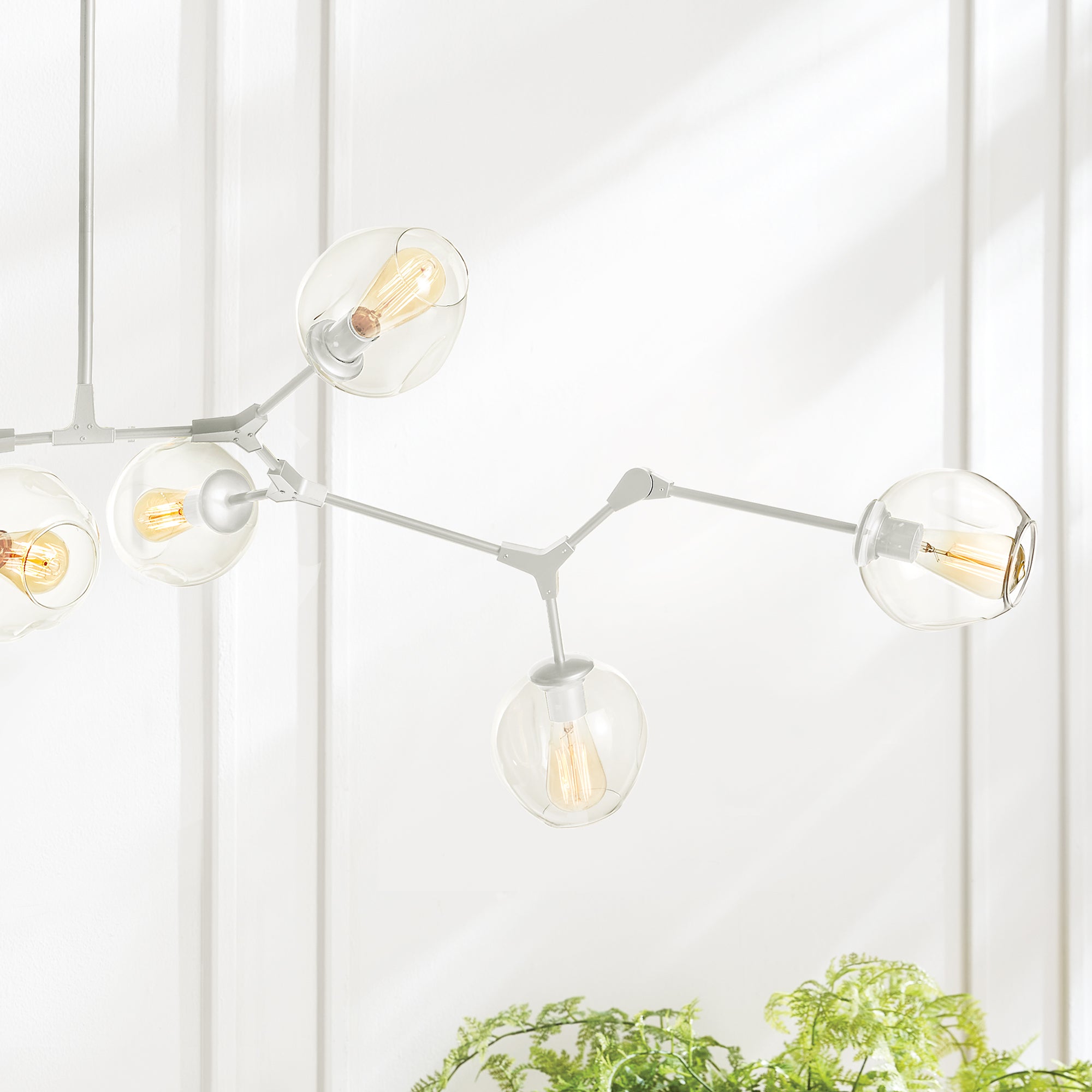 Daya Globe Chandelier