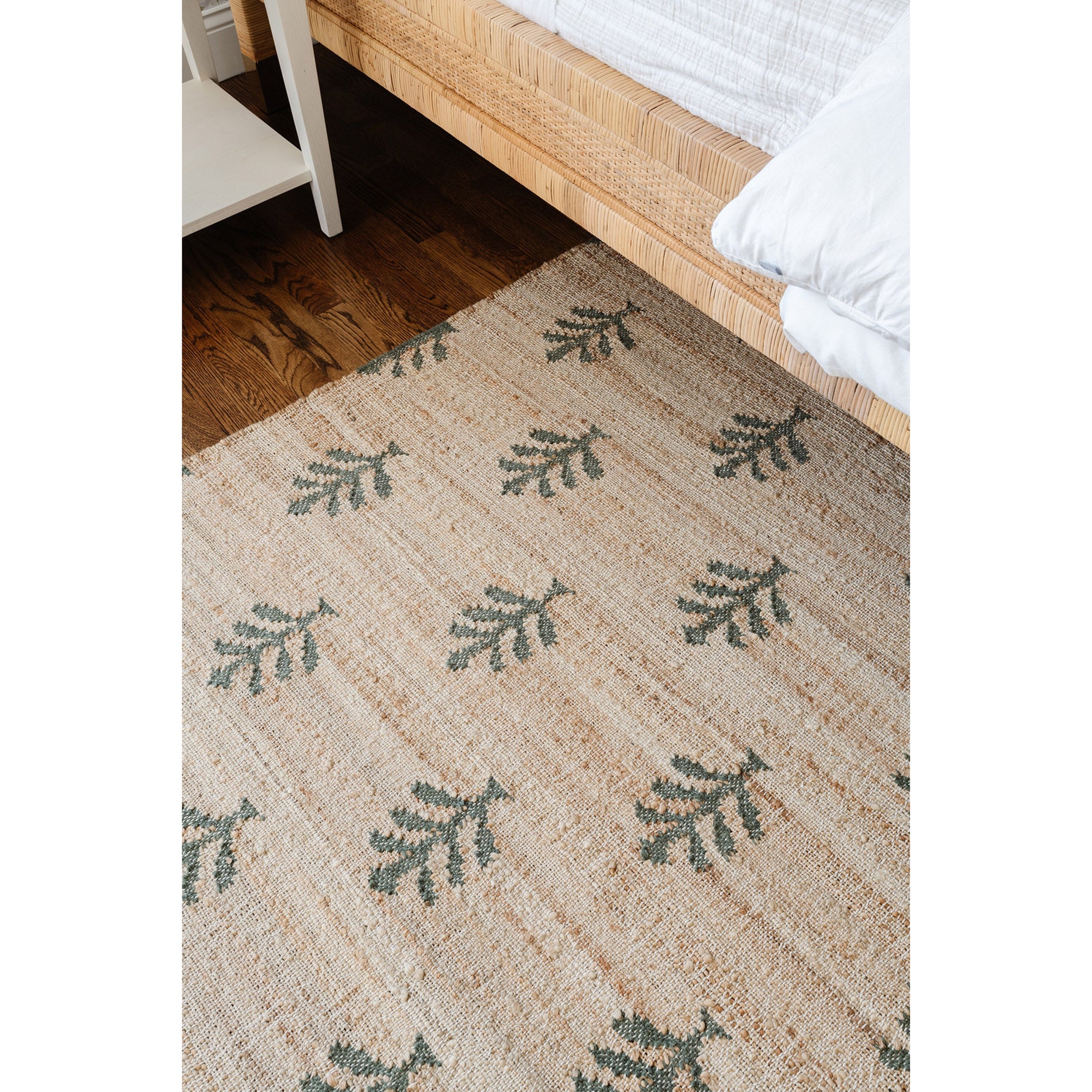 Erin Gates by Momeni Orchard Verdure Natural Hand Woven Wool and Jute Area Rug