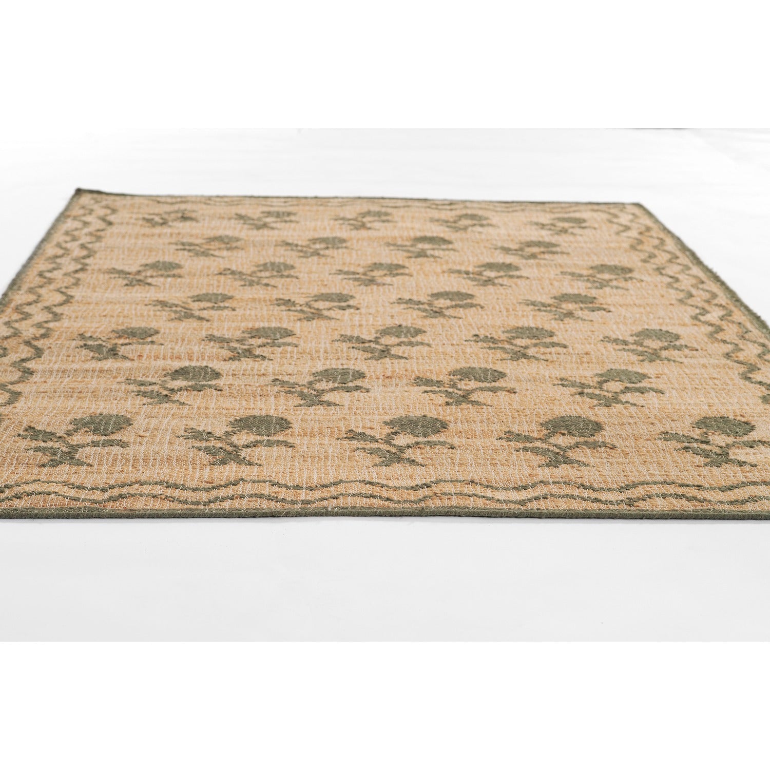 Erin Gates by Momeni Orchard Leaning Flower Hand Woven Rug