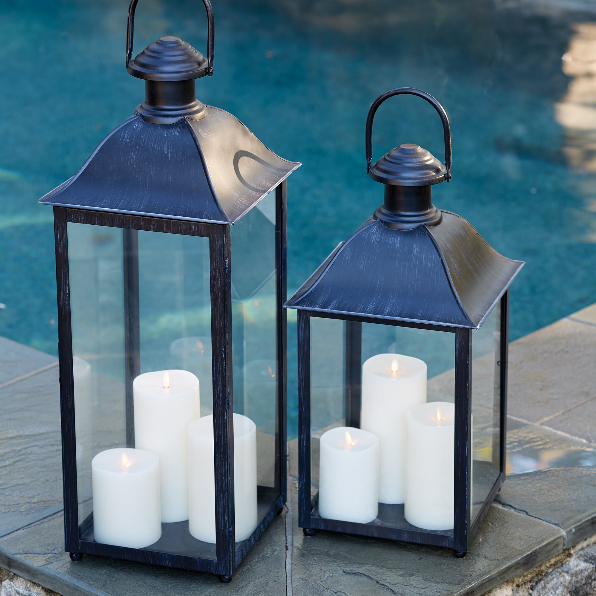 Lennoxen House Outdoor Lantern