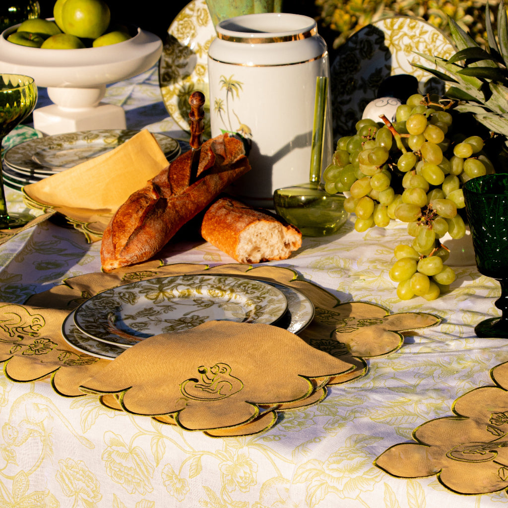 Pembroke Safari Starter Plate - Set of 4 (+1 Bonus Plate)