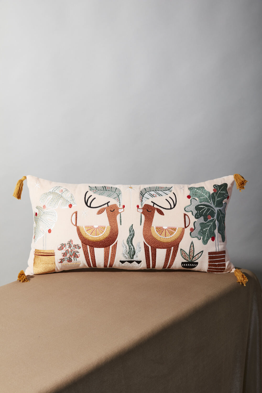 Planta's Helpers Pillow