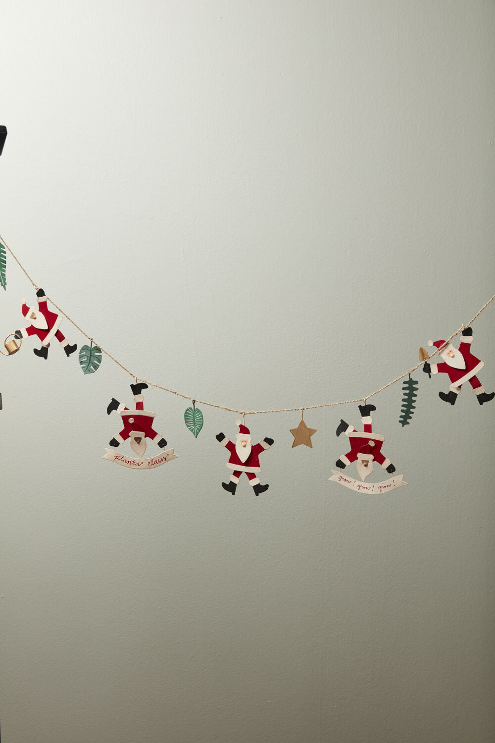 Plantshop Santa Garland