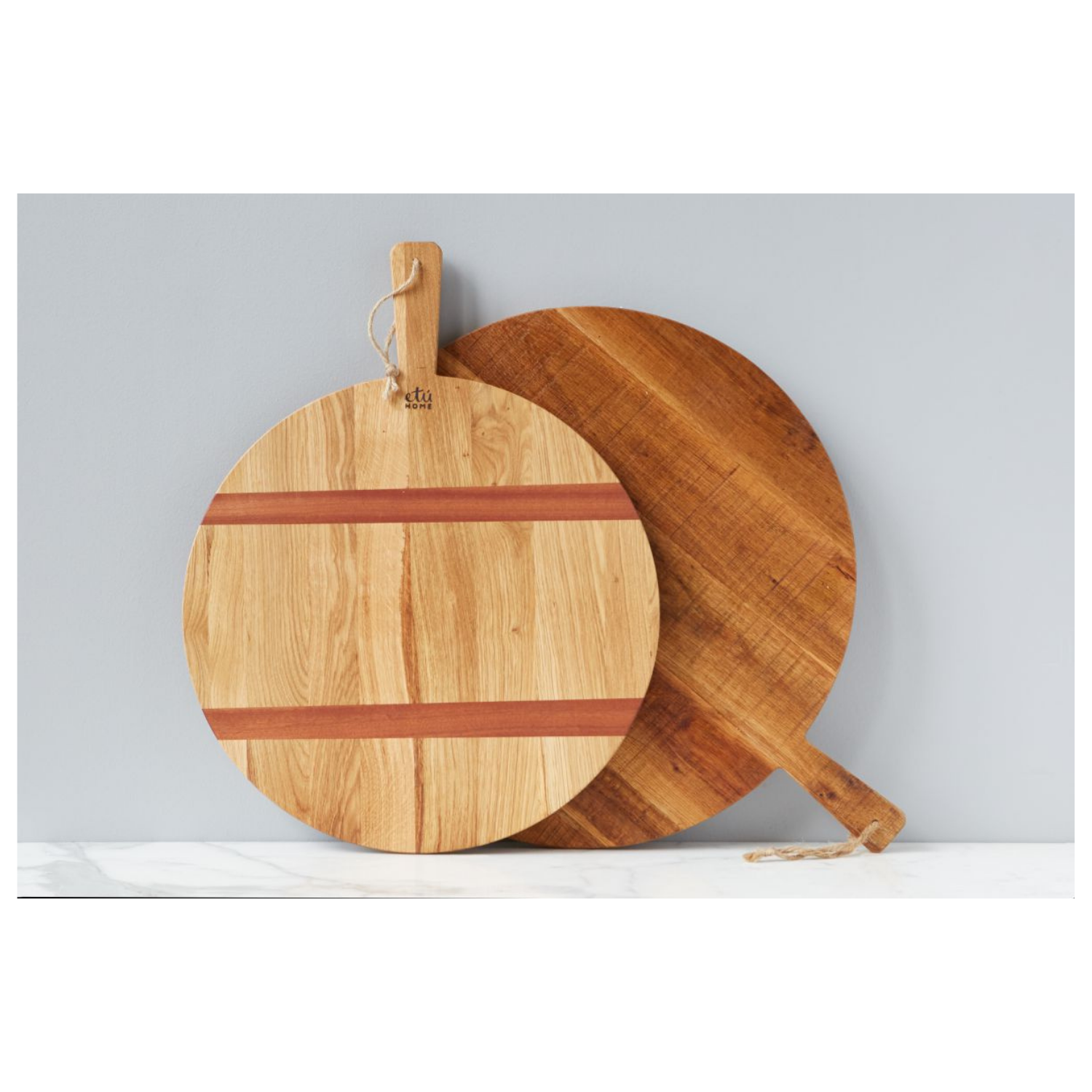 Round Oak Charcuterie Board, Medium