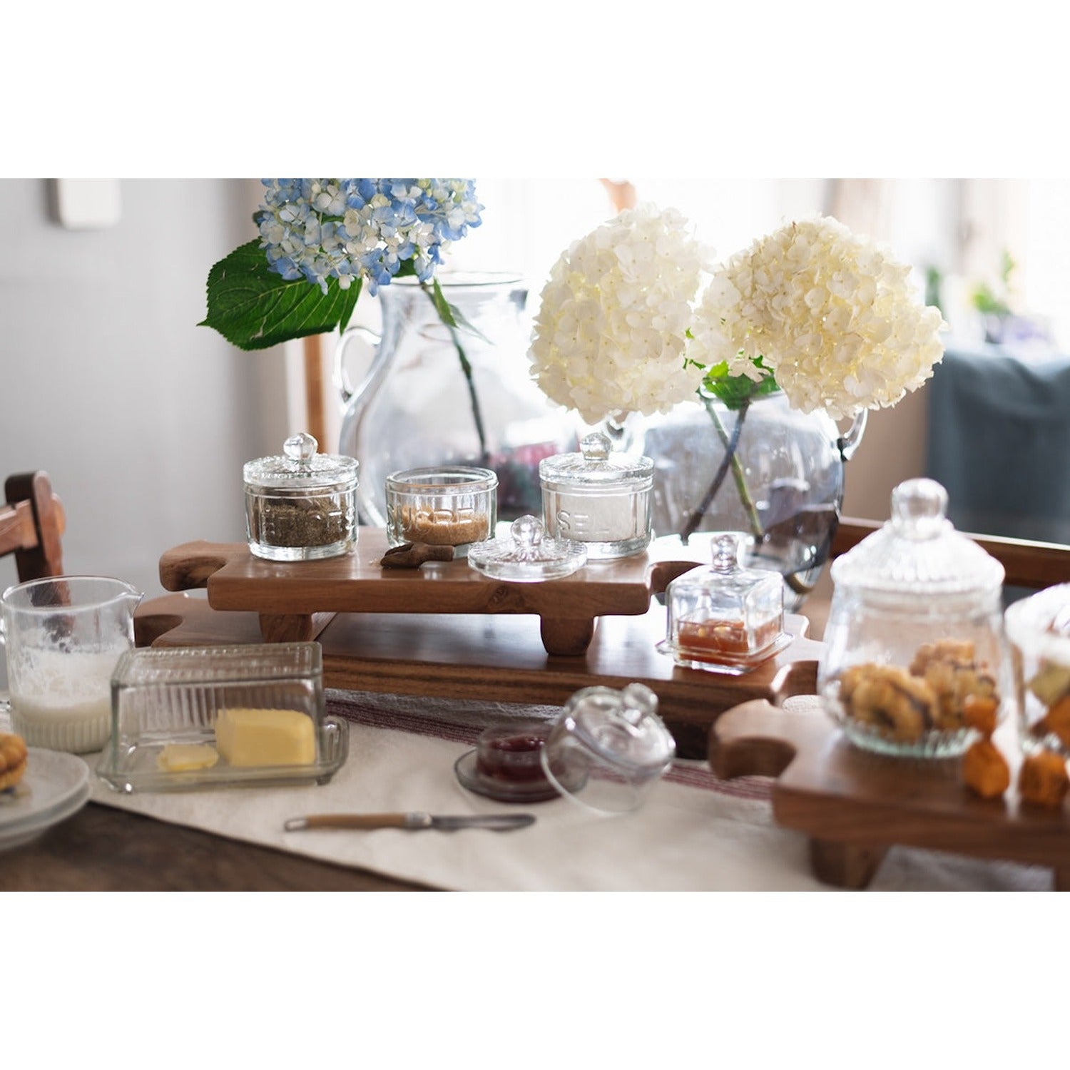 Normandy Wood Riser Footed Tray
