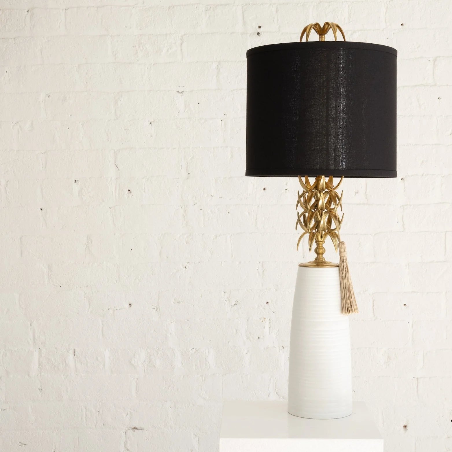Ananas Table Lamp