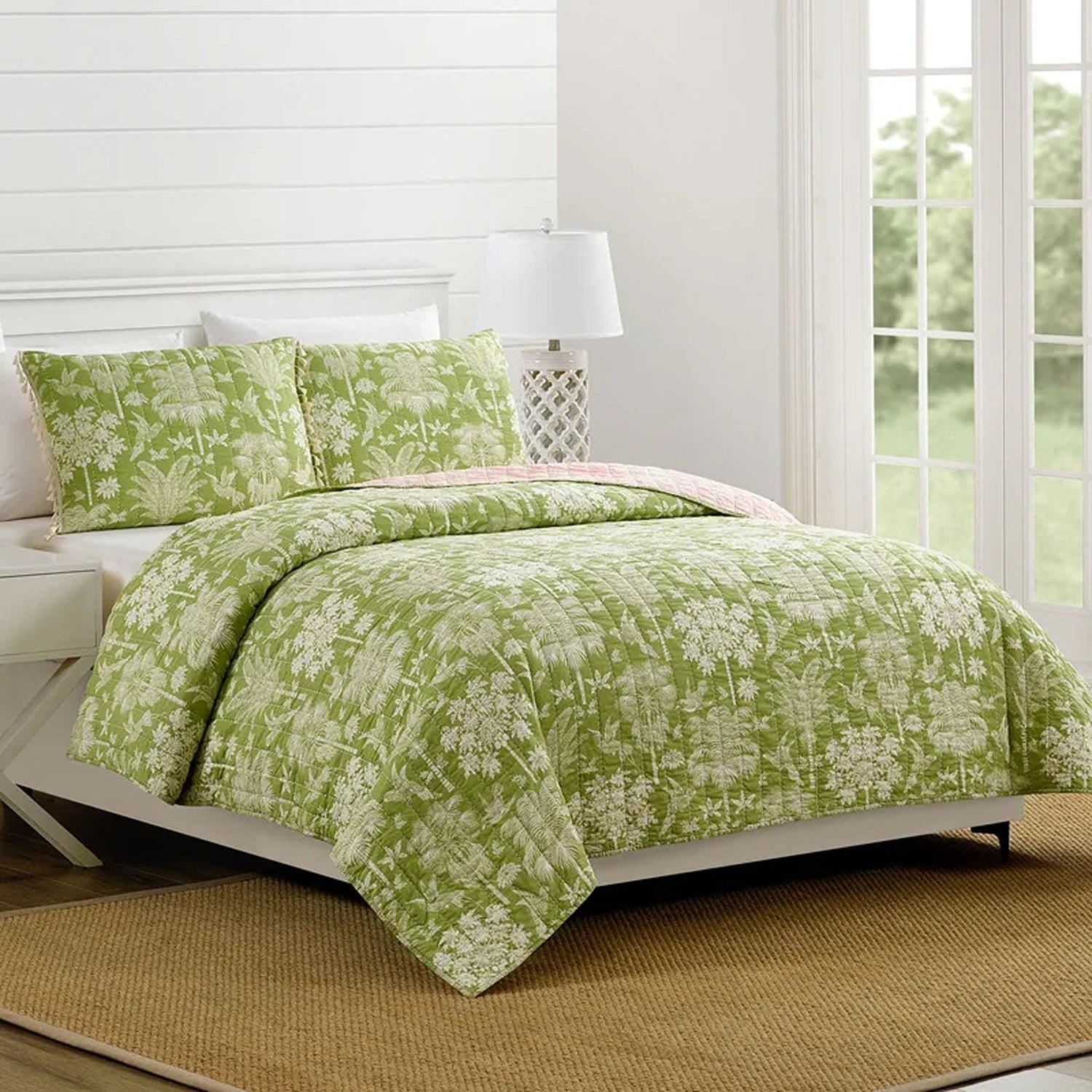 Queenie Royal Palm Quilt Set