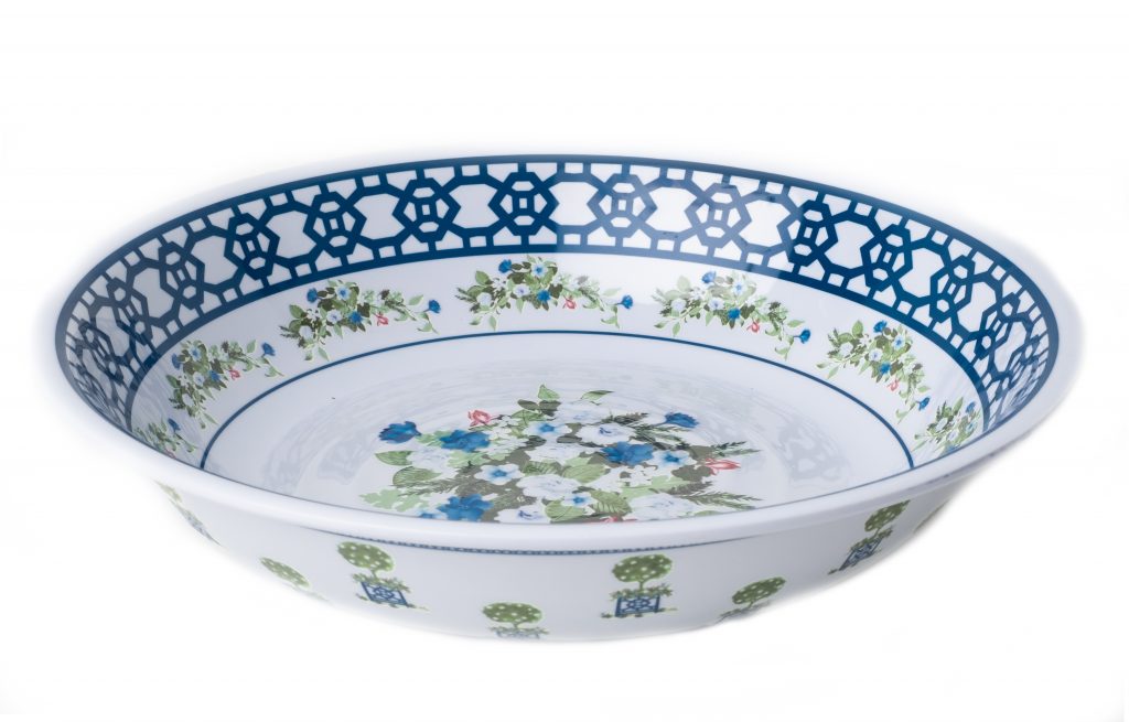 Trellis and Topiary Melamine Dinnerware Collection