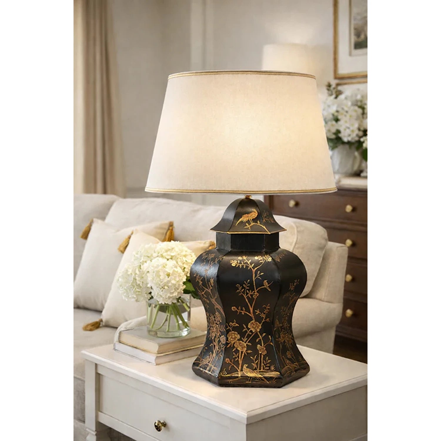 Black & Gold Scalloped Hexagon Lamp