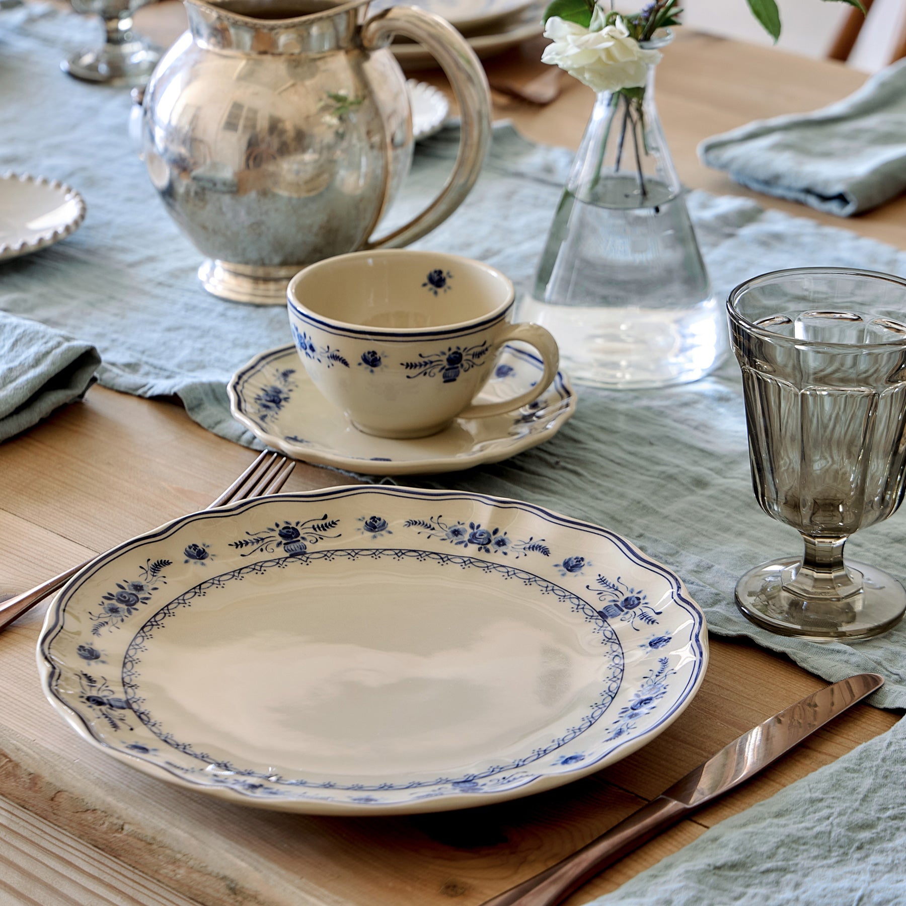 Dinner Plate Vila Set of 6