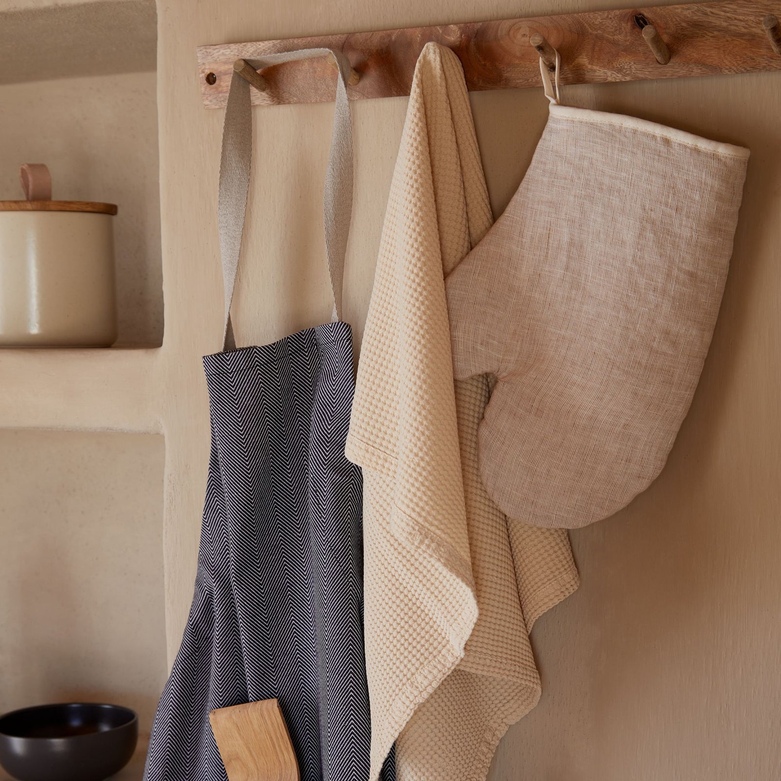 Kitchen Apron 100% Cotton Alessa by Casafina - Blueberry