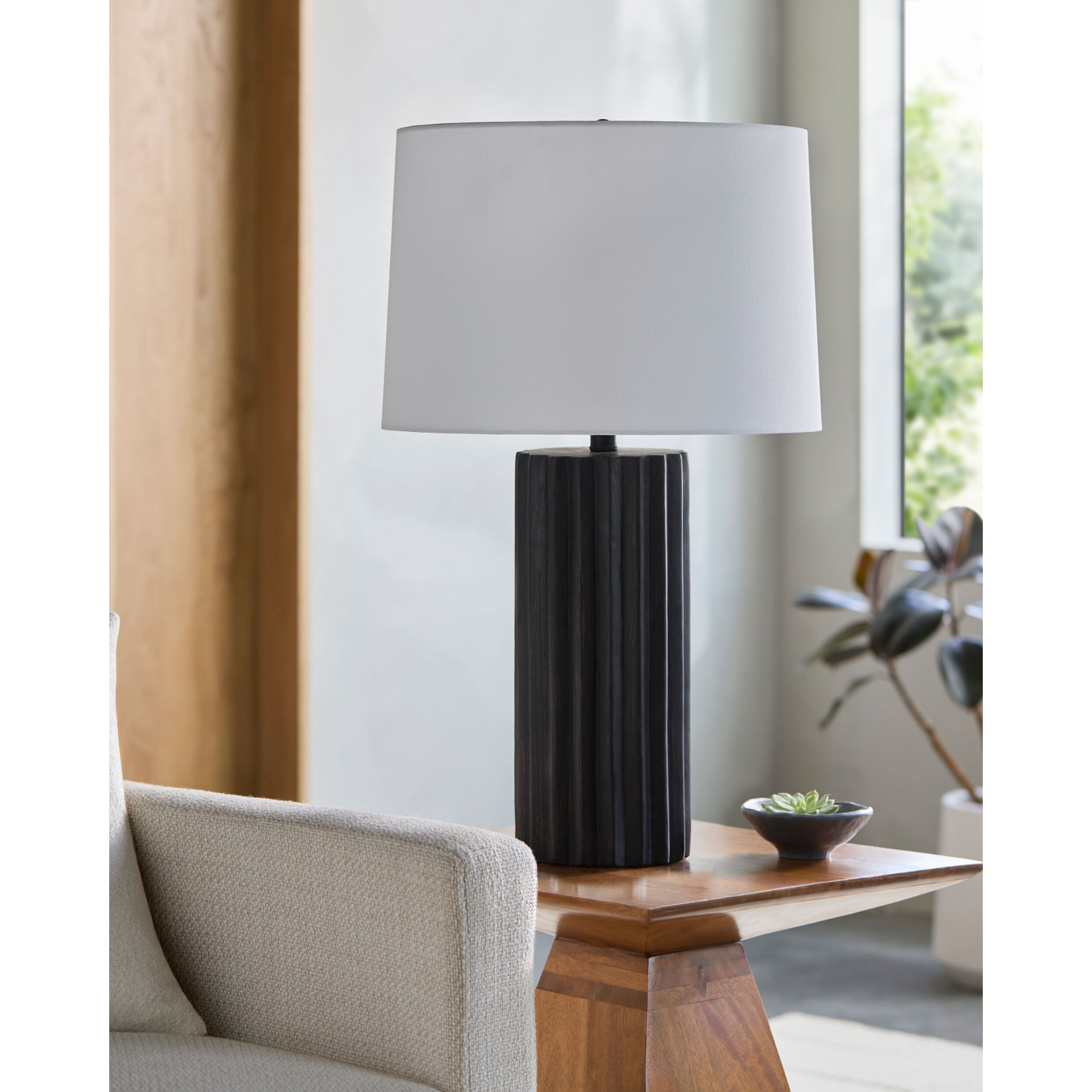 Terza Accent Table Lamp