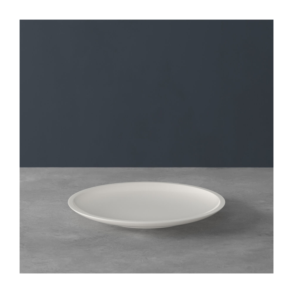 Artisanova Original Salad Plate