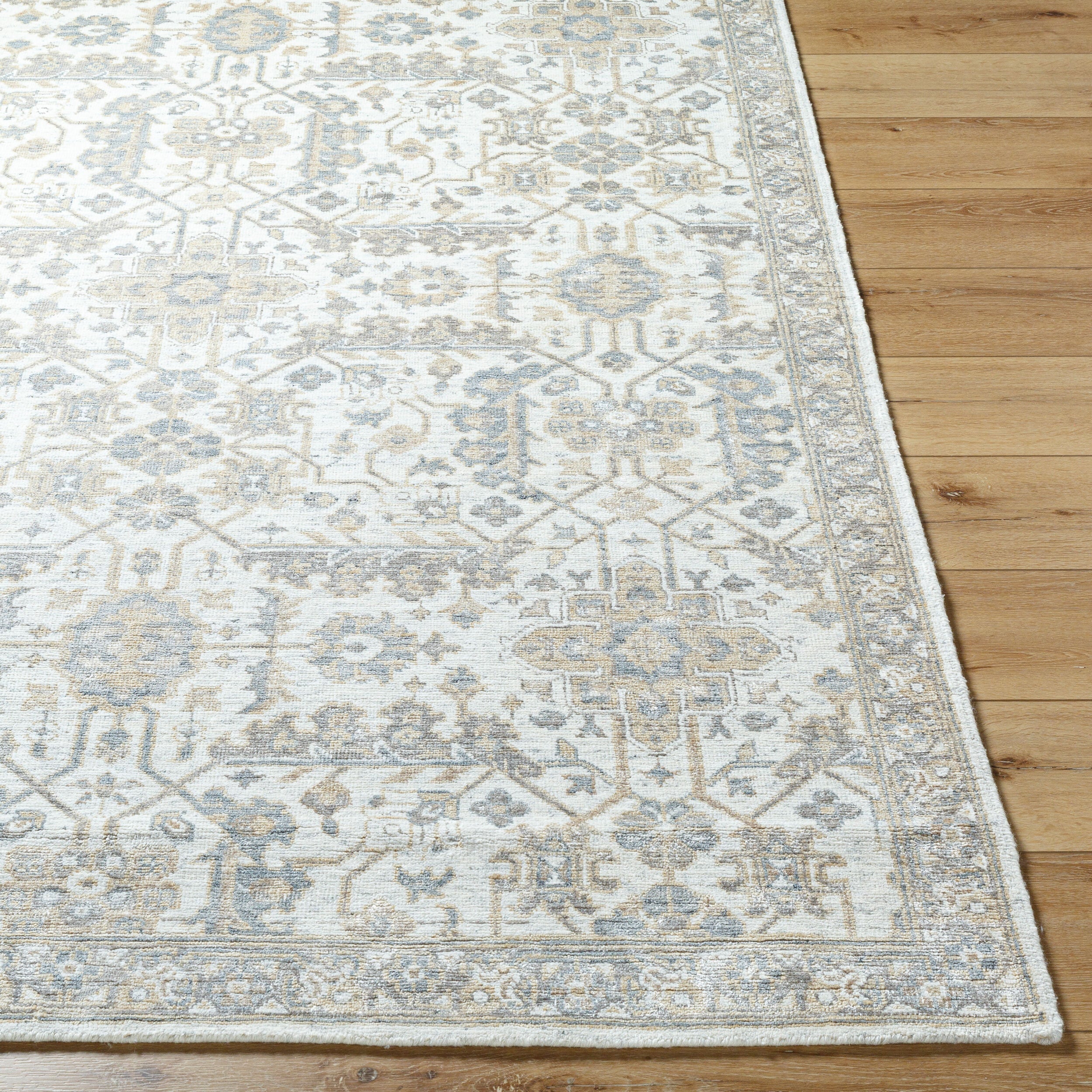 Aleyna Handmade Rug