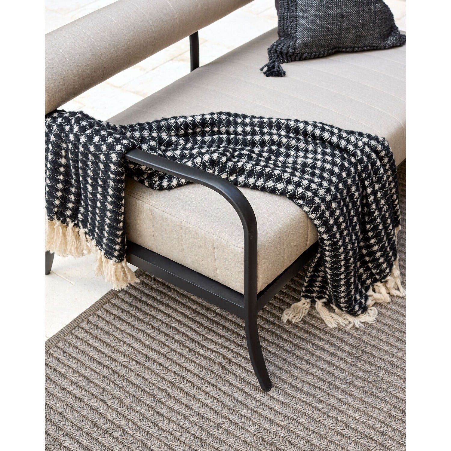 Antibes Loveseat