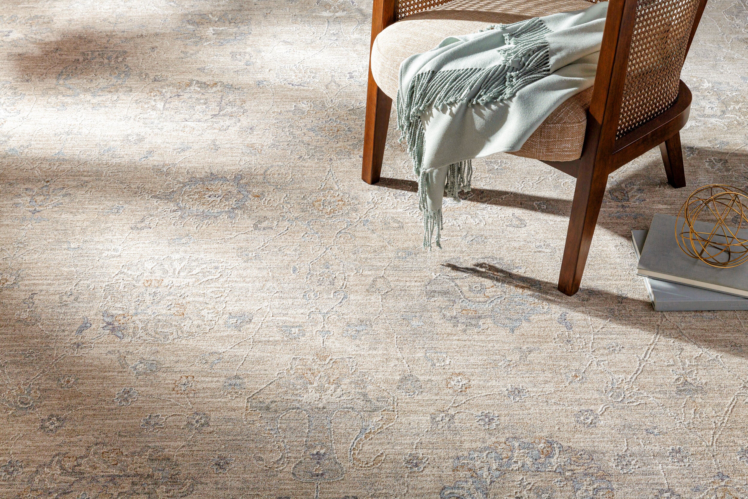 Avant Garde Machine Woven Rug