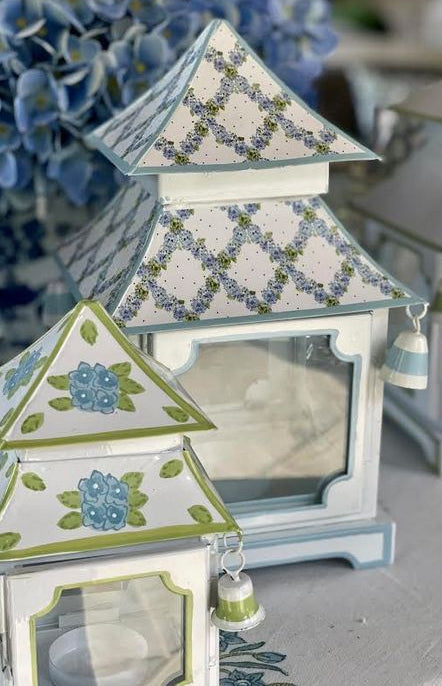 Soft Blue Hydrangea Garden Trellis Pagoda Lantern (4 Sizes)