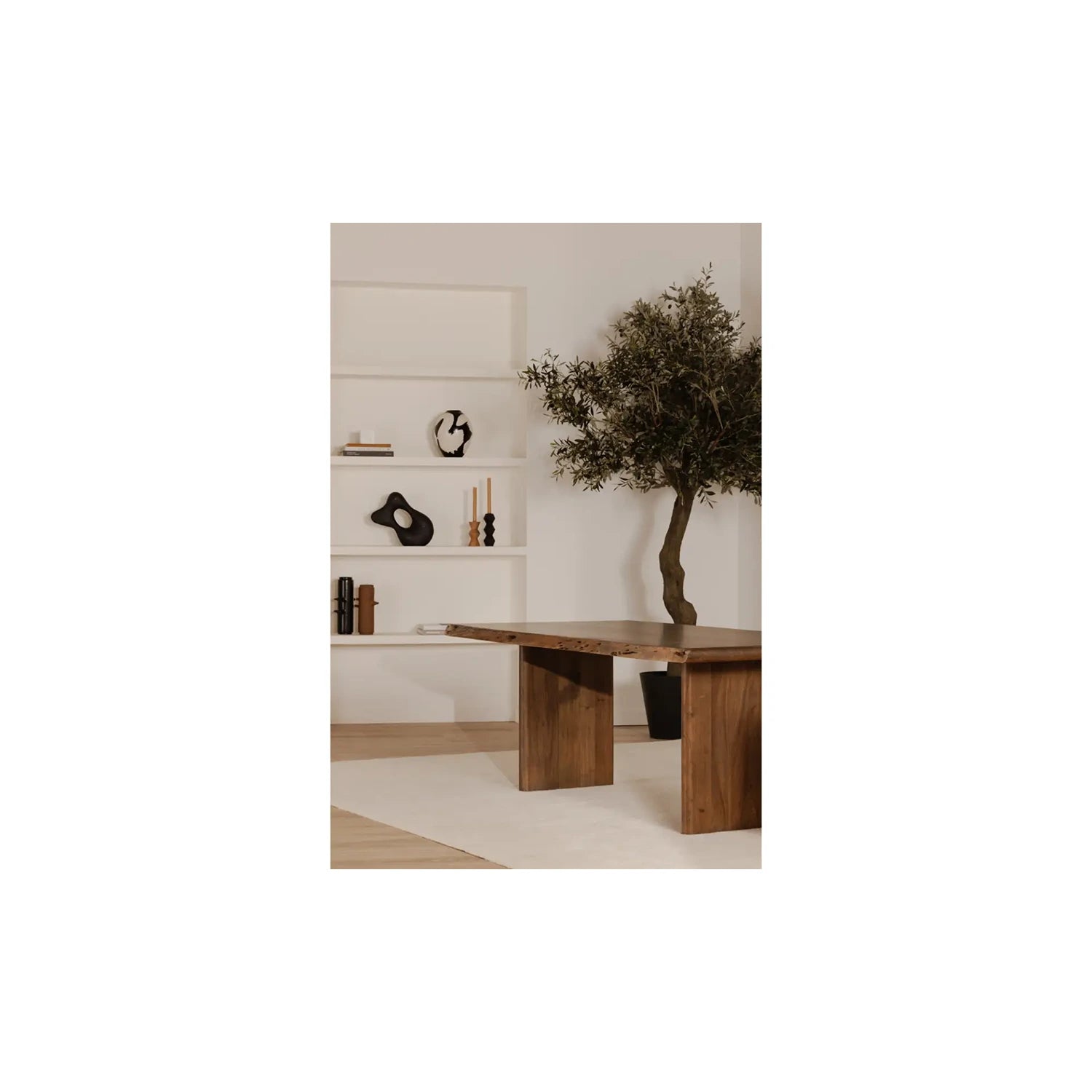 Sienna Dining Table