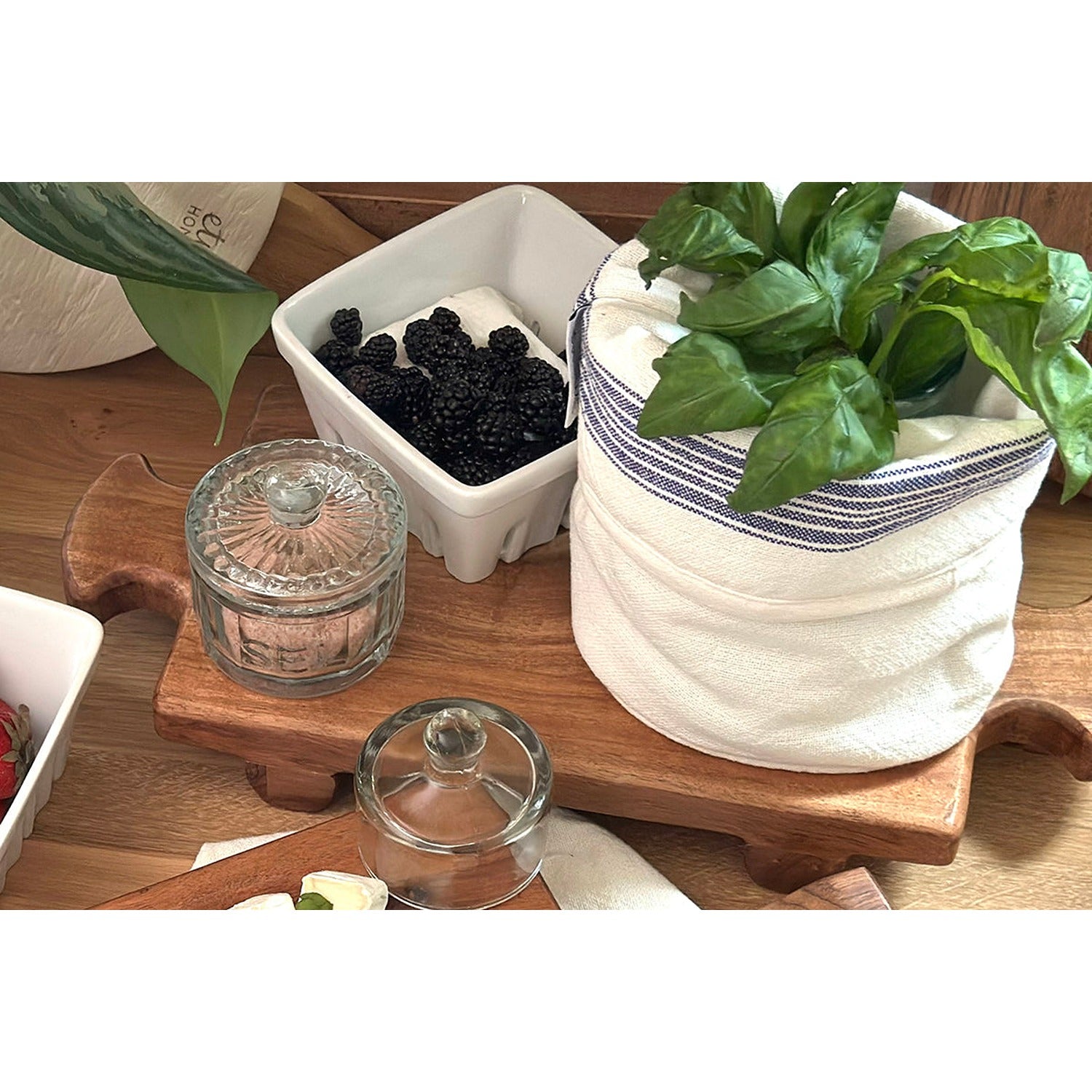 Normandy Wood Riser Footed Tray
