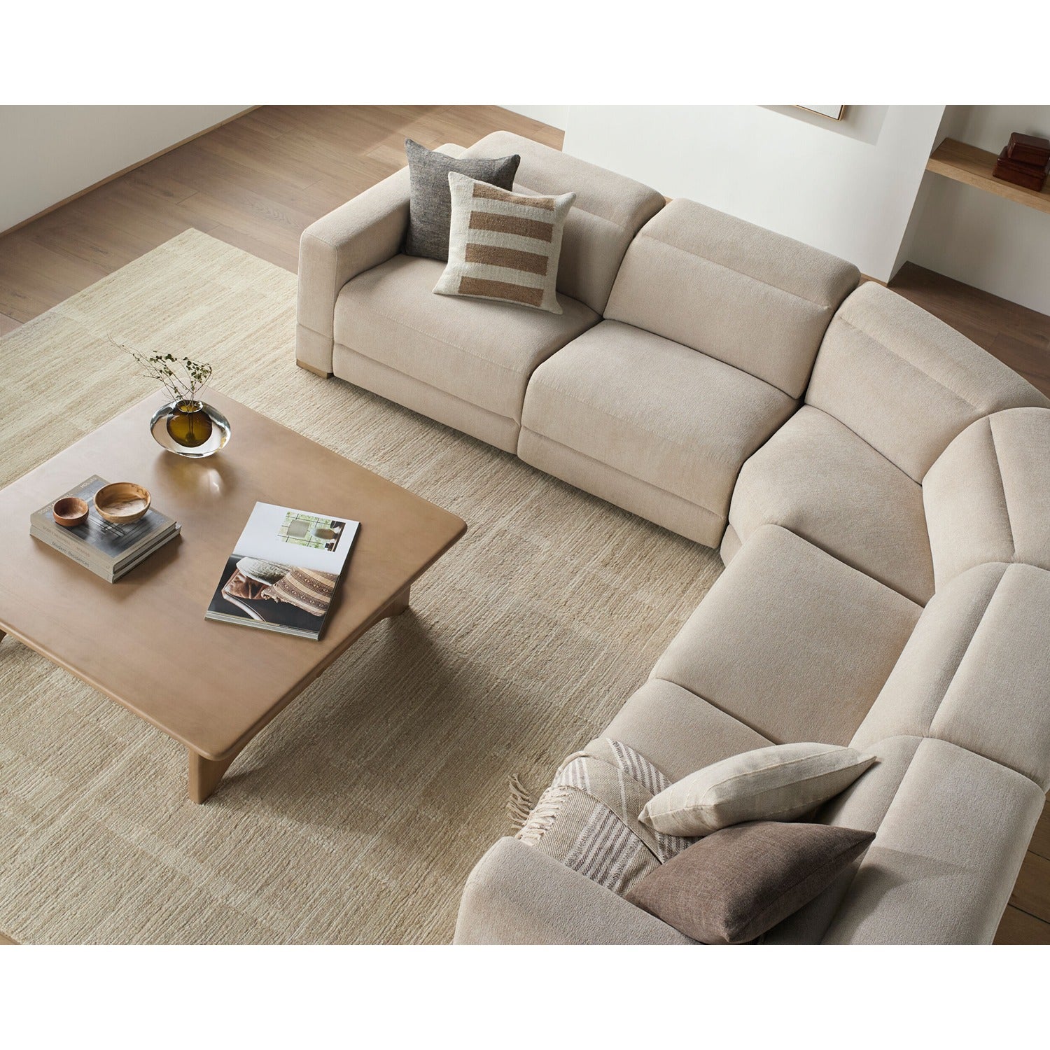 Lloyd Power Sectional