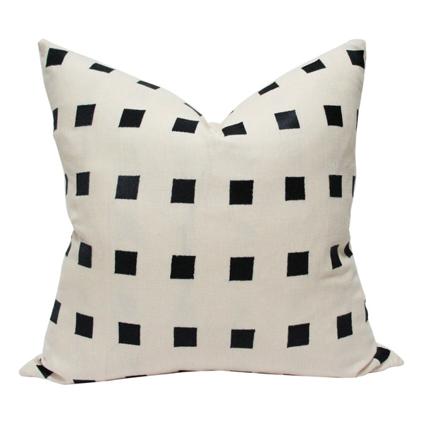 Chalet Ivory and Black - Set of 2