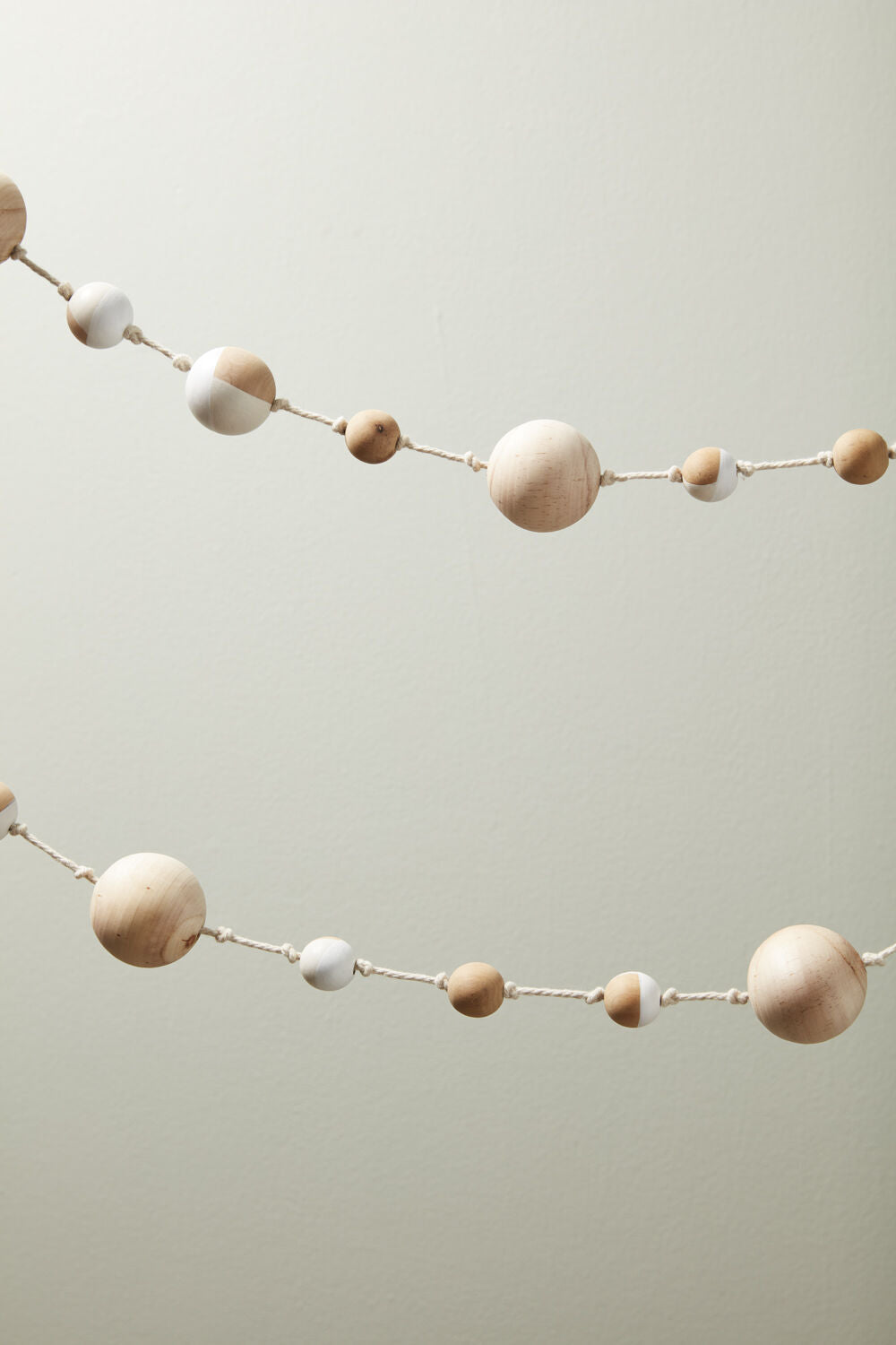 Frosted Bauble Garland