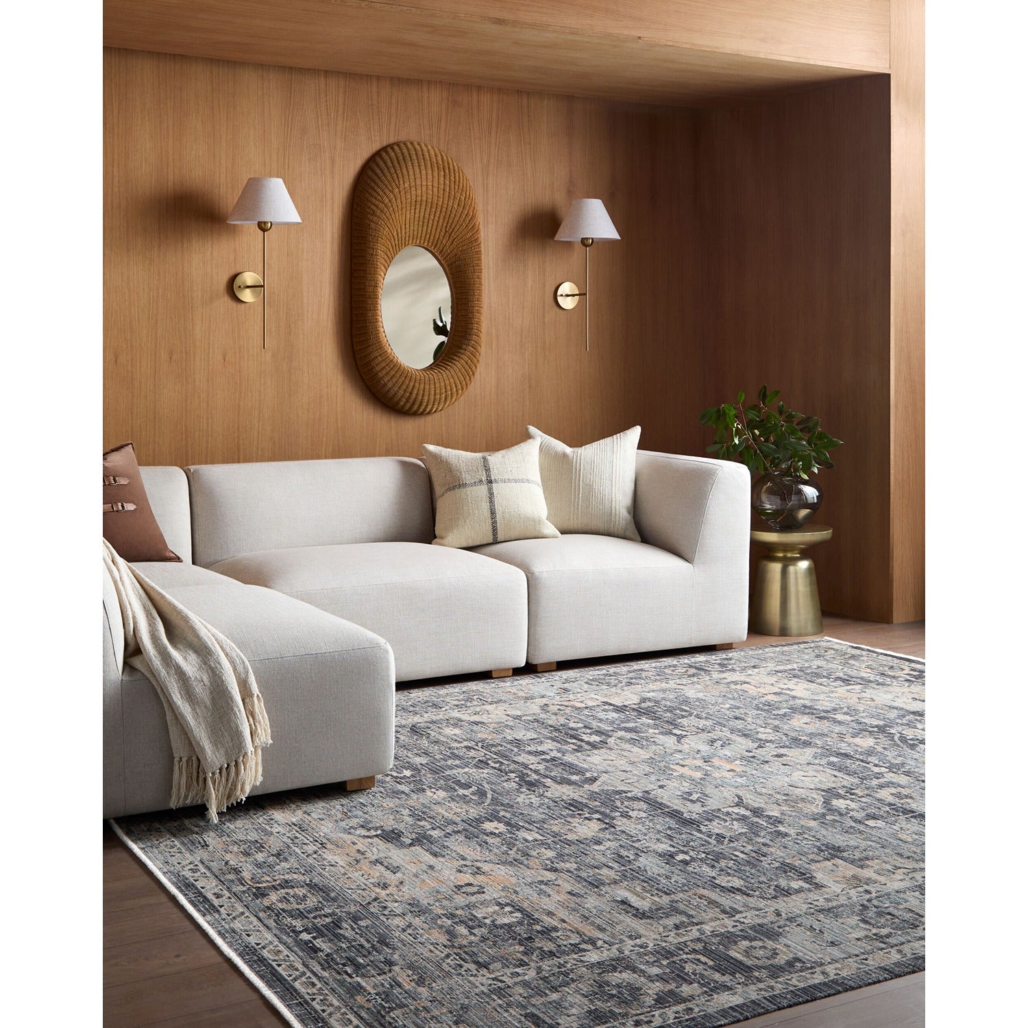 Lye Accent Mirror