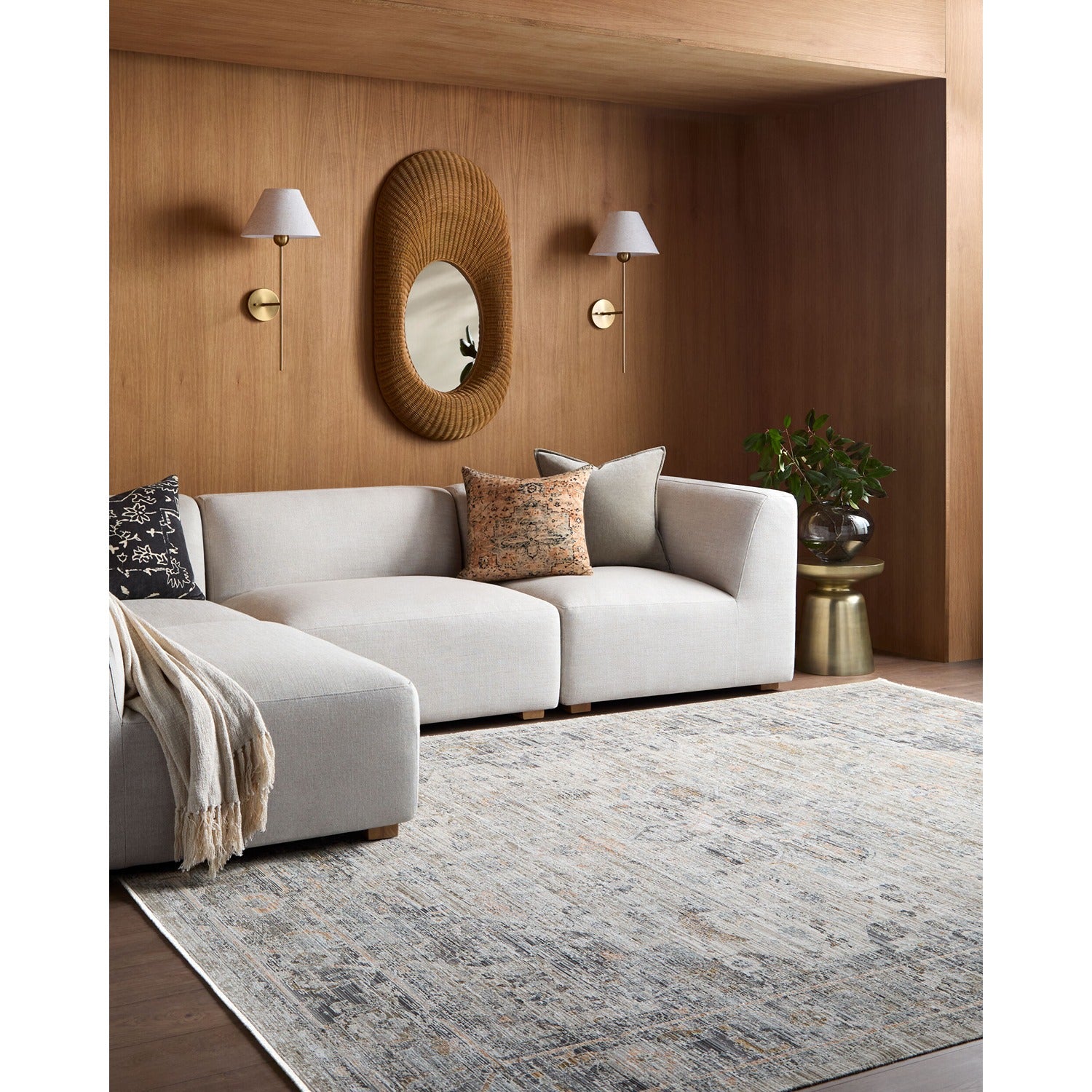 Lye Accent Mirror
