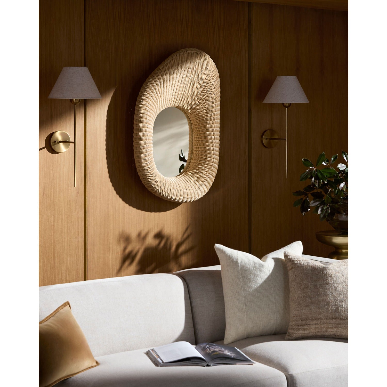 Lye Accent Mirror