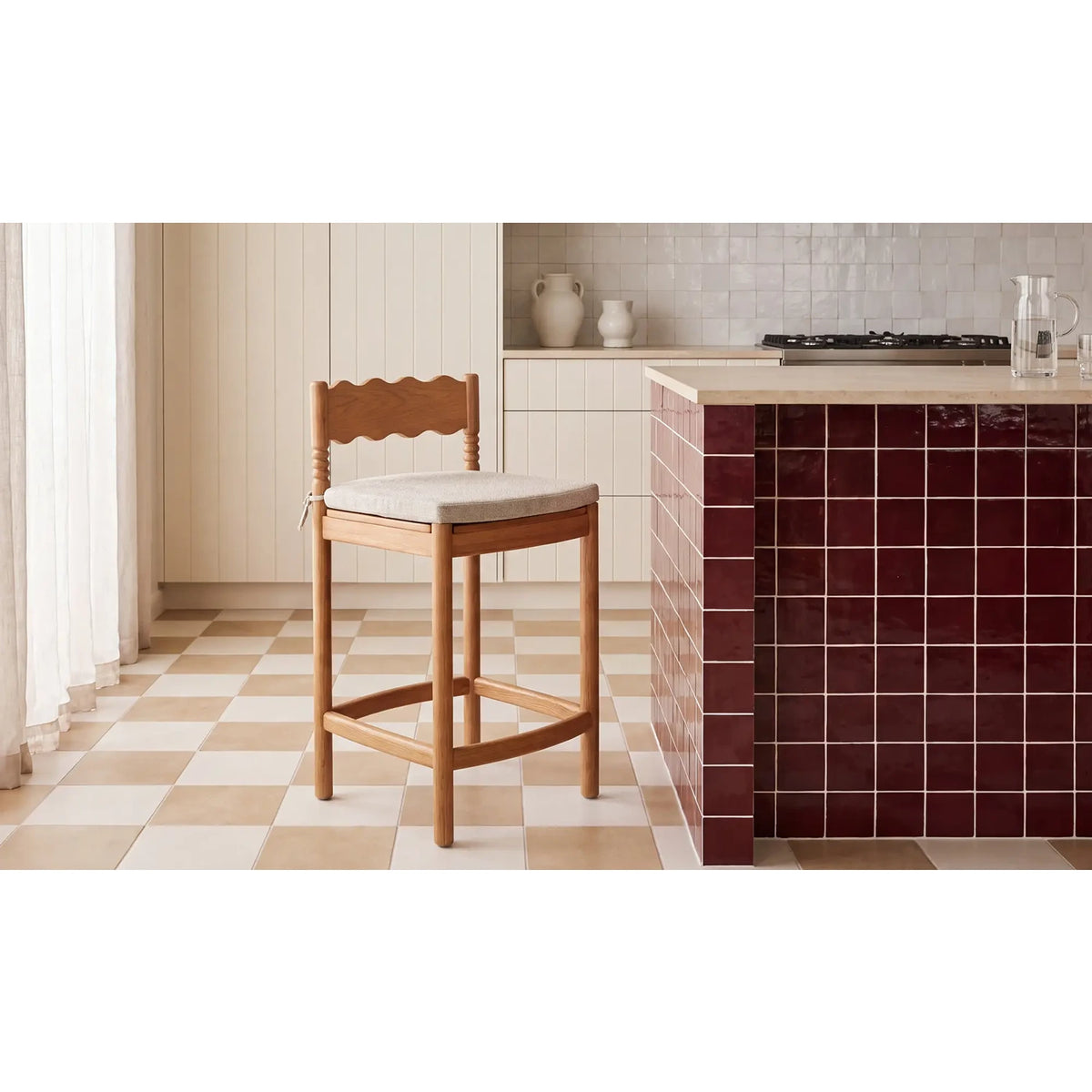 Saia Counter Stool
