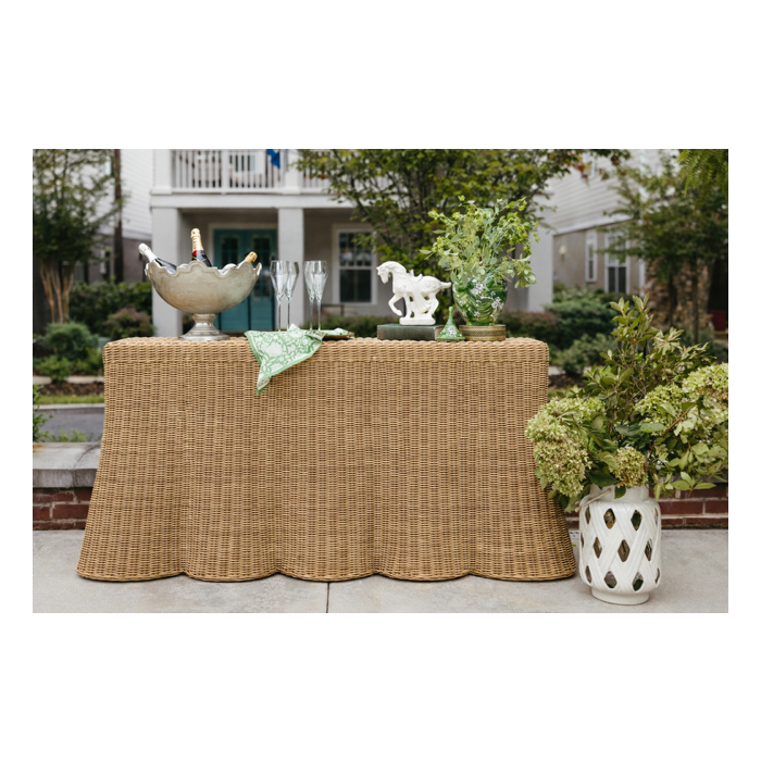 Outdoor Shell Motif Console