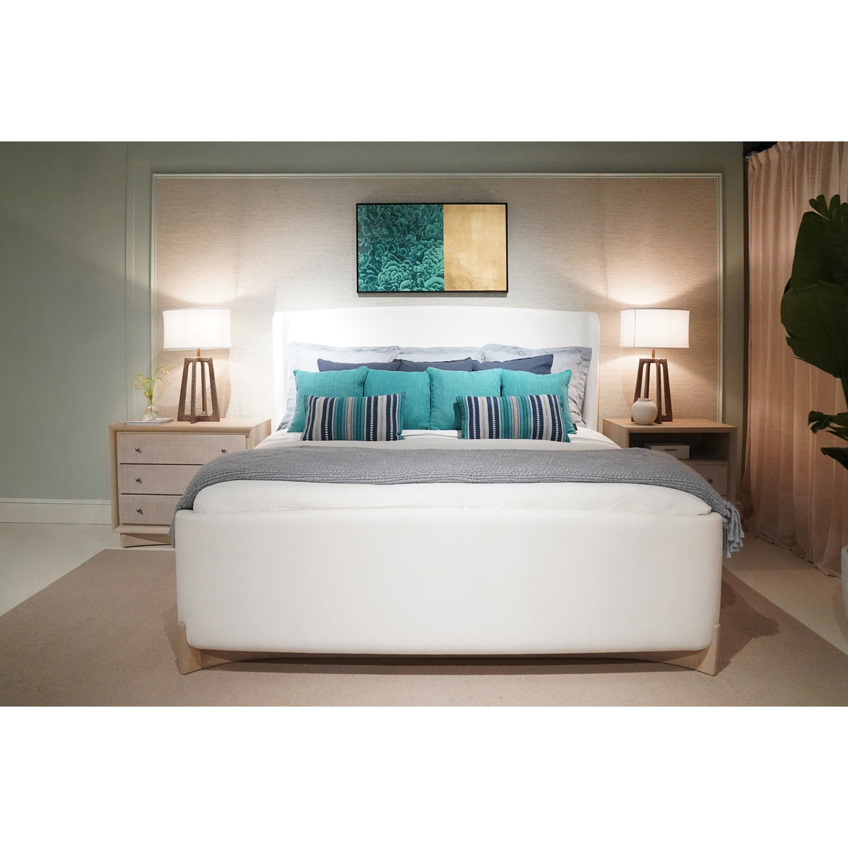Keel 3-Drawer Nightstand