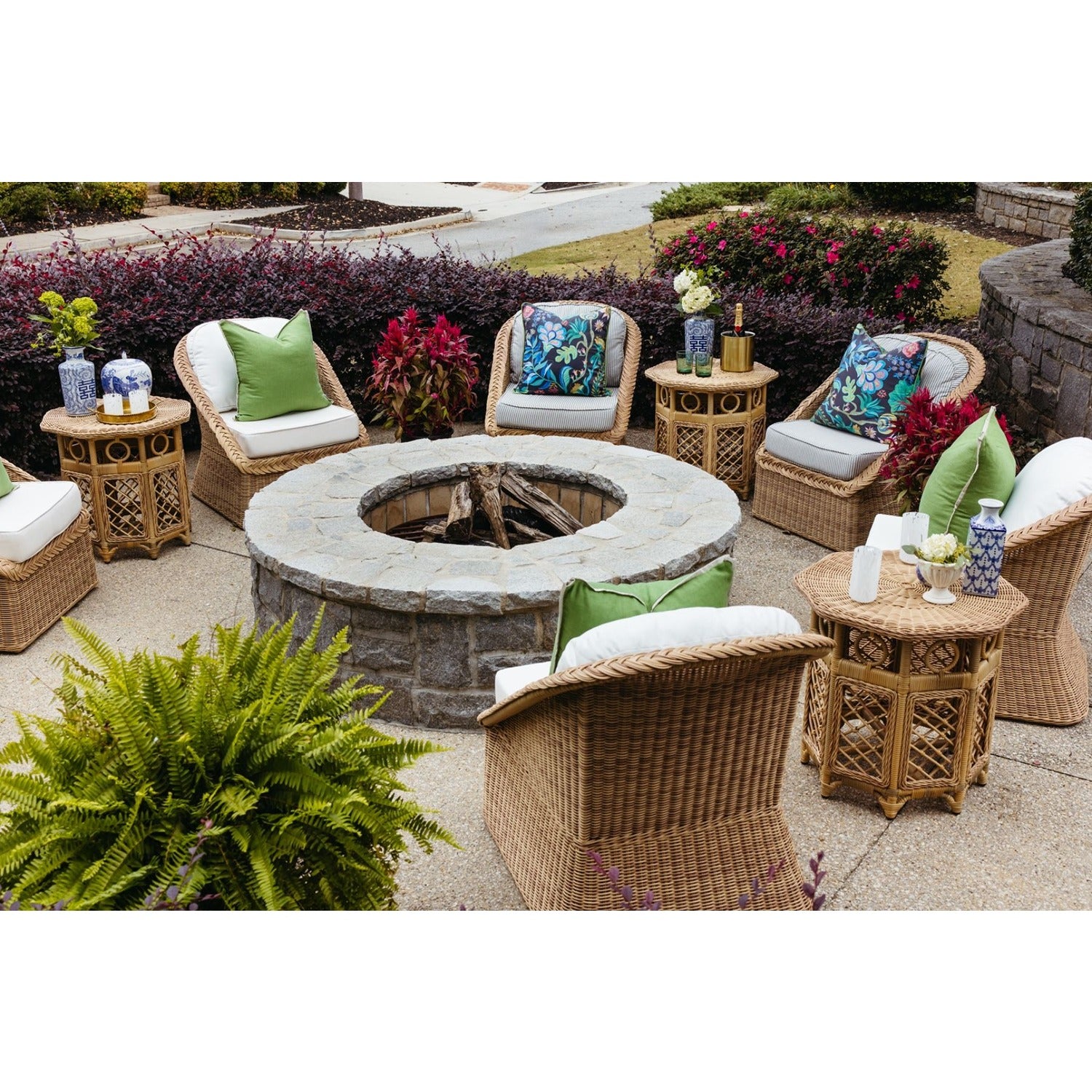 Maui Outdoor Palm Lounge Chair