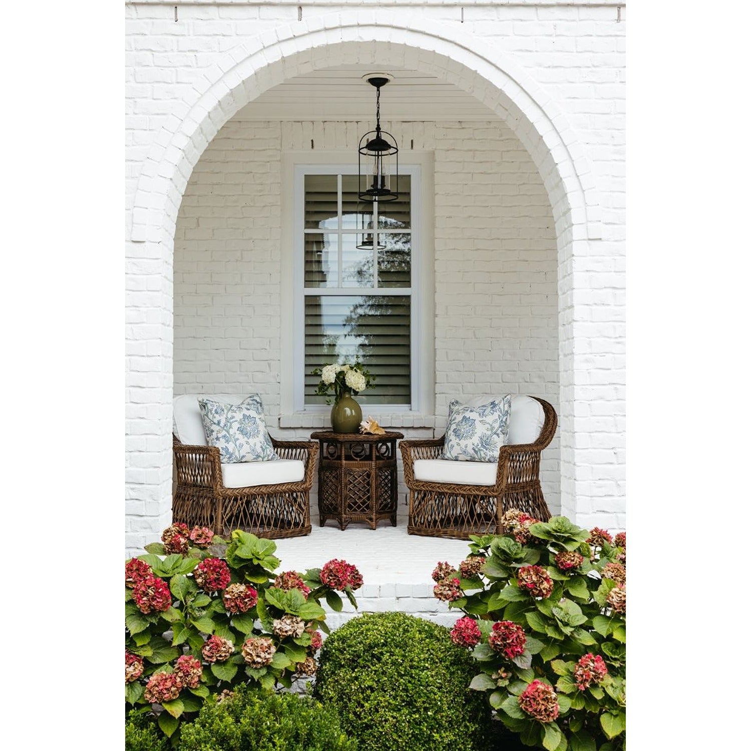 Outdoor Sylvia Lounge Chair