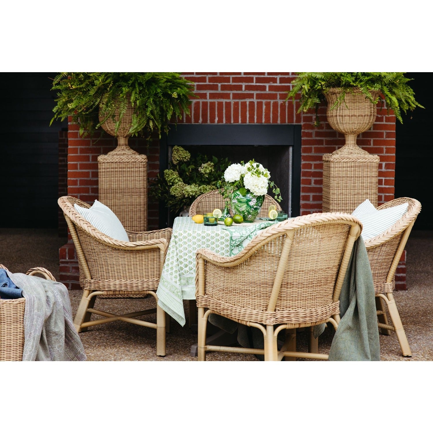 Outdoor Sylvia Dining Chair