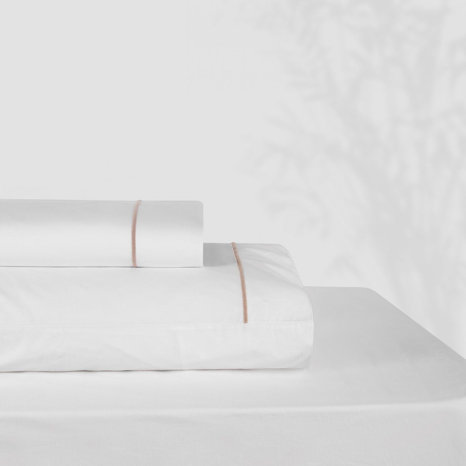 Classic Hotel - Sheet Set (White/Taupe)