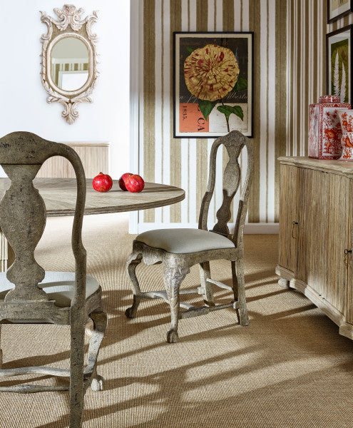 William Yeoward Lacock Table in Venetian White Oak