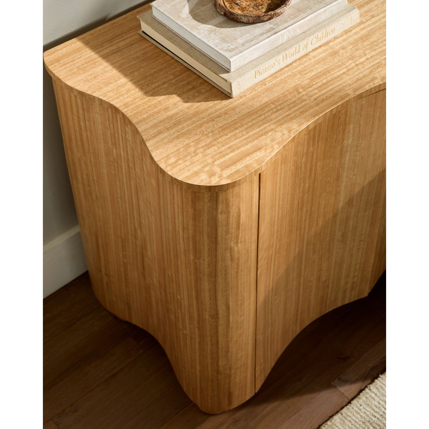 Marron Sideboard