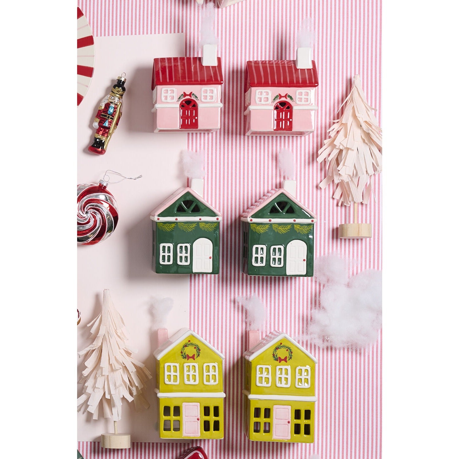 Merrivale House Figurine - Set of 2