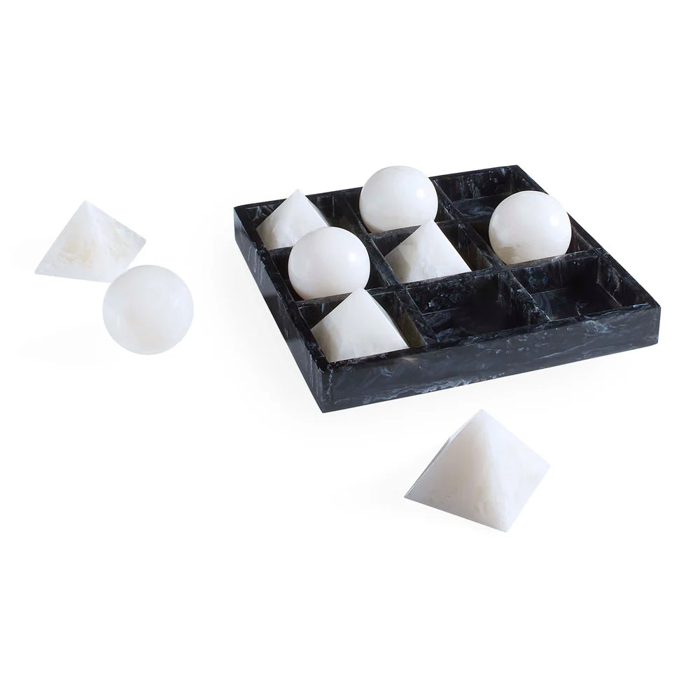 Como Black & White Tic-Tac-Toe Set