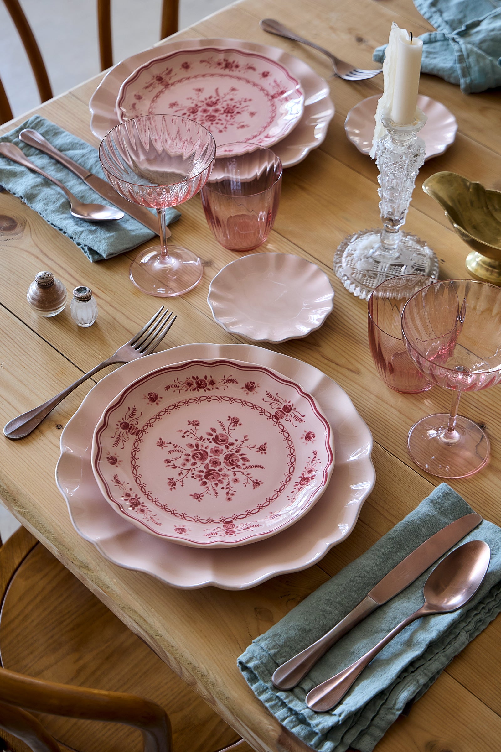 Salad/Dessert Plate Vila Set of 6