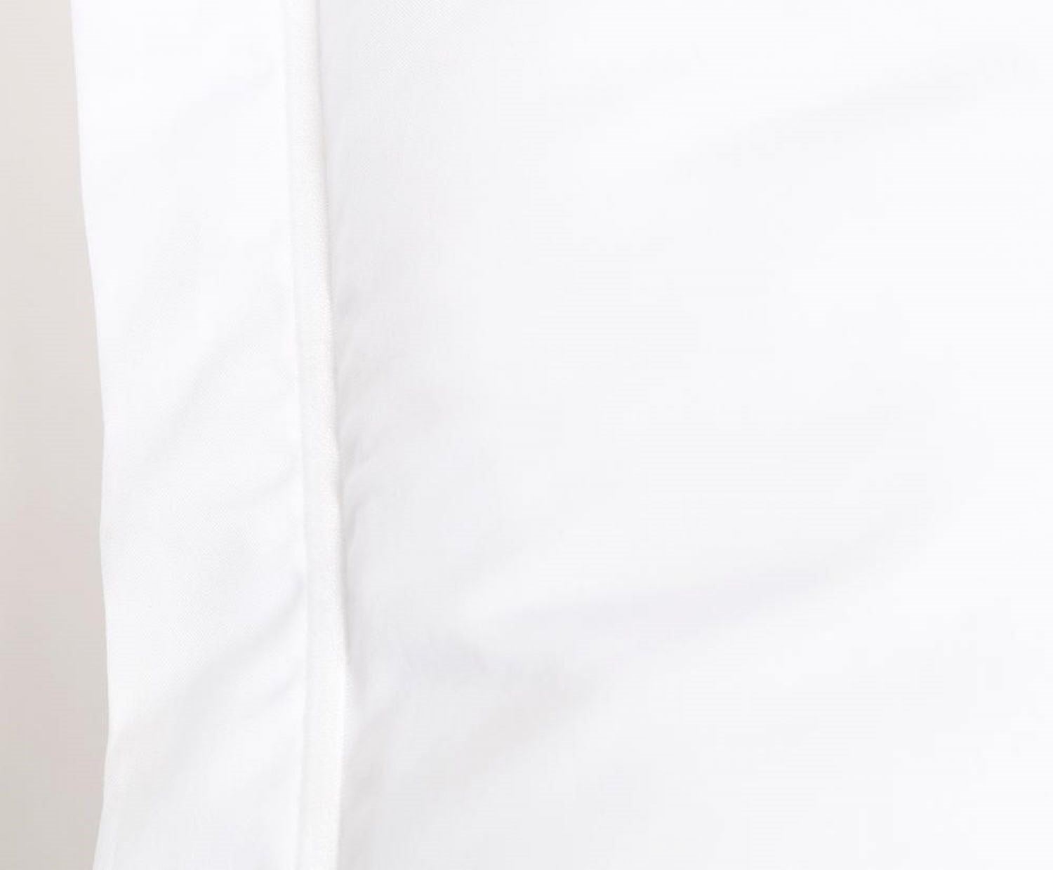 Classic Hotel - Shams (White/White)