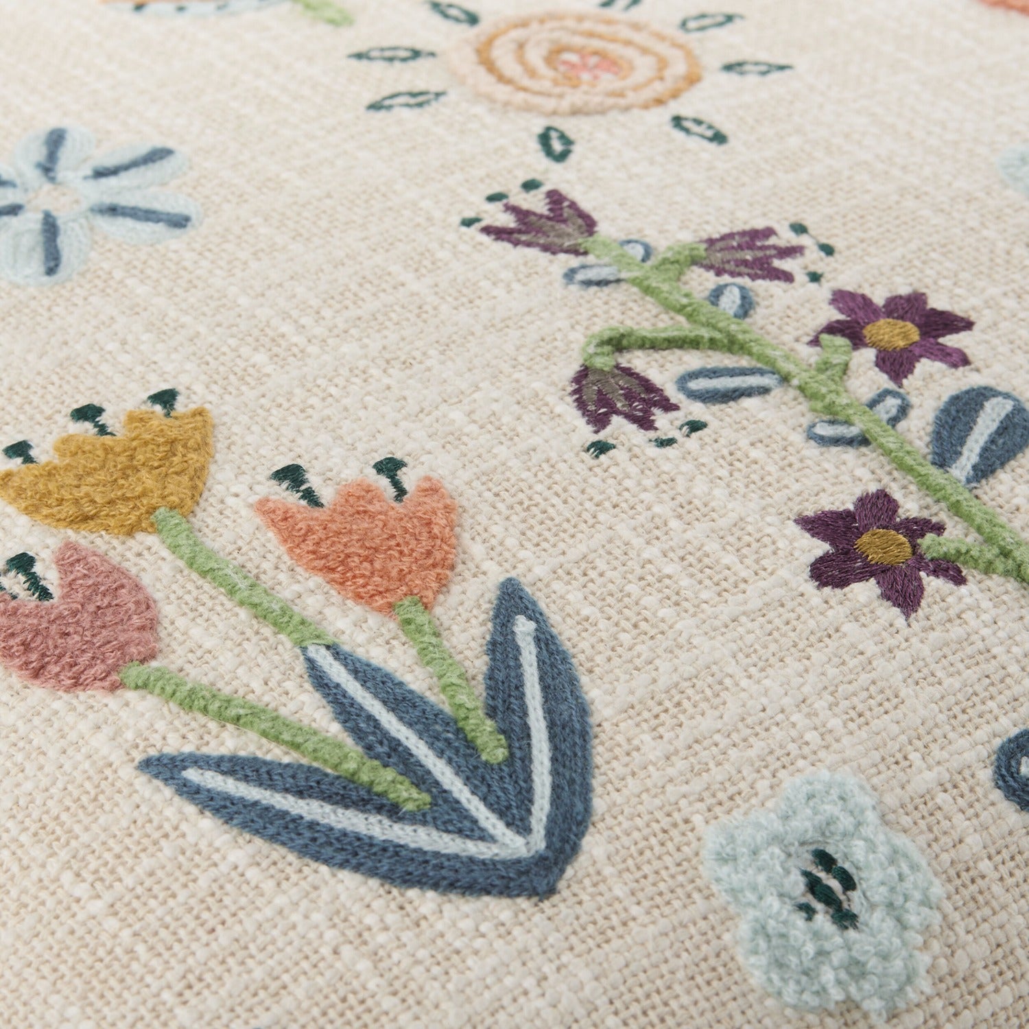 Sunniva Pillow