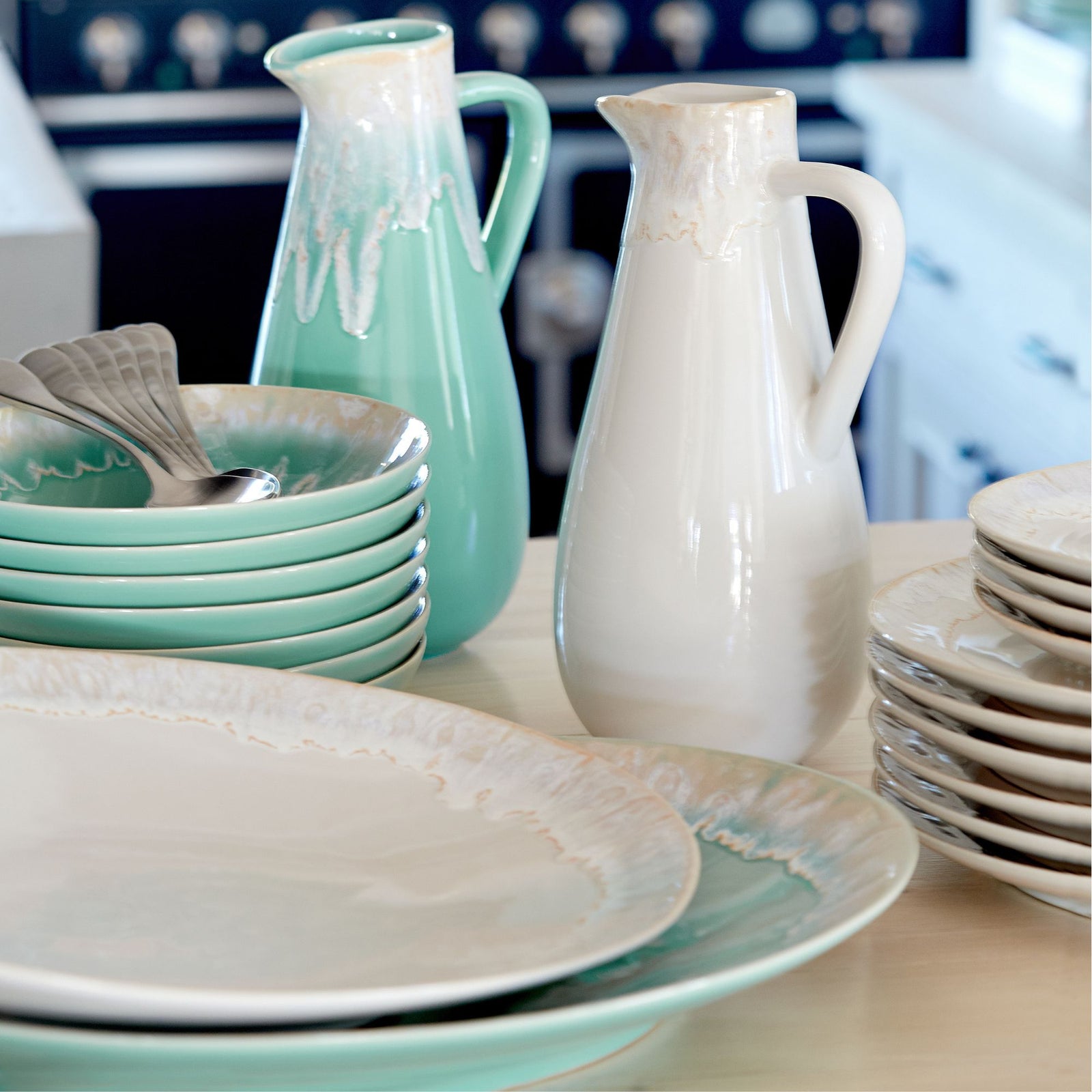 Taormina Pitcher 56 oz.