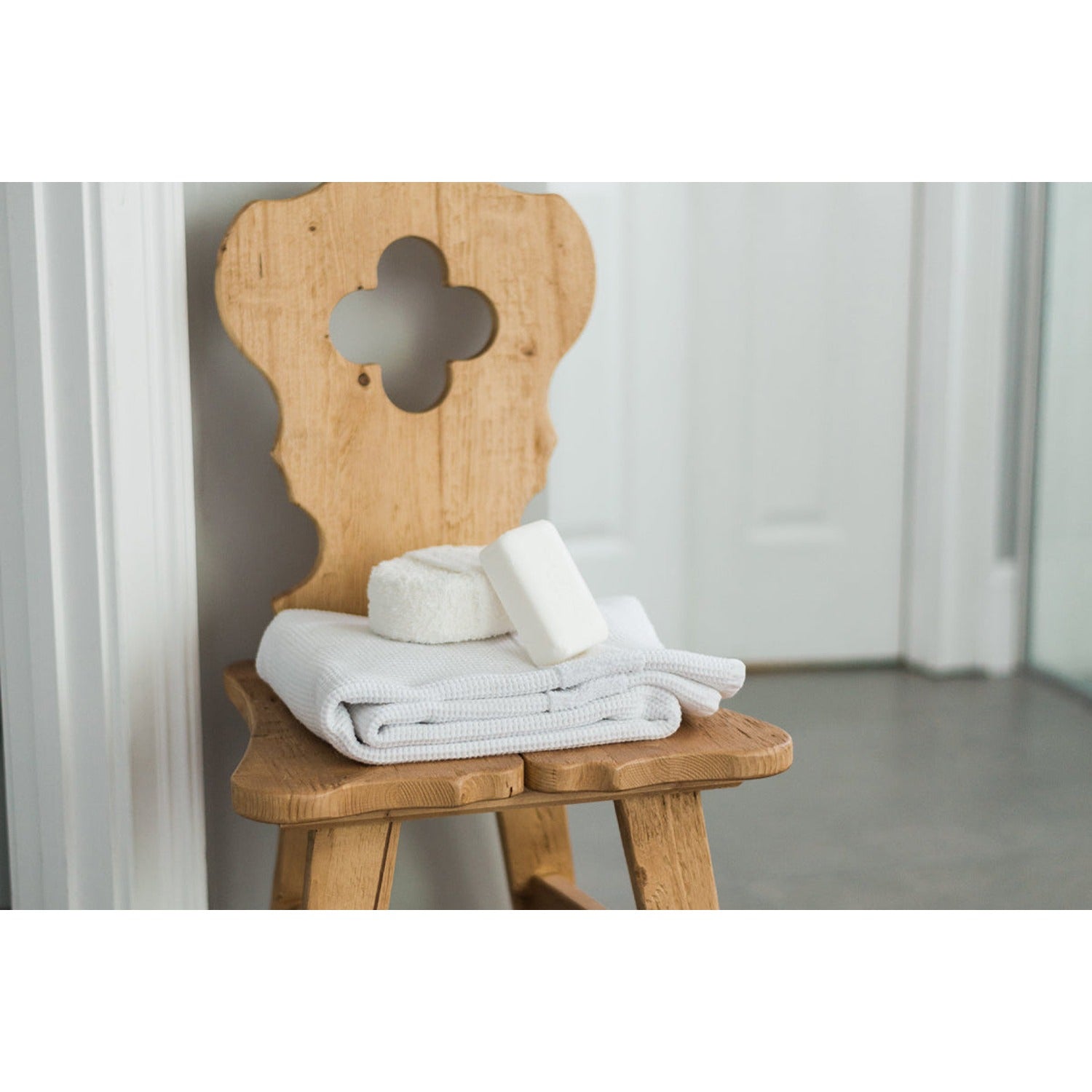 Tyrol Accent Chair, Natural Clover